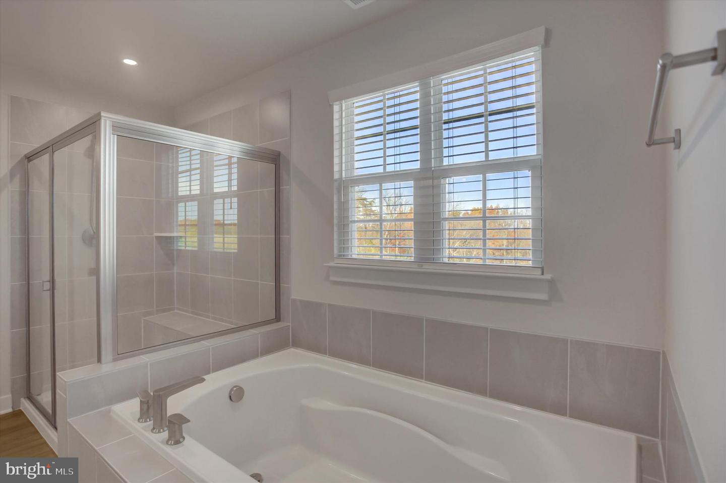 Greencastle, Pennsylvania, 17225, United States, 4 Bedrooms Bedrooms, ,4 BathroomsBathrooms,Residential,For Sale,1989287