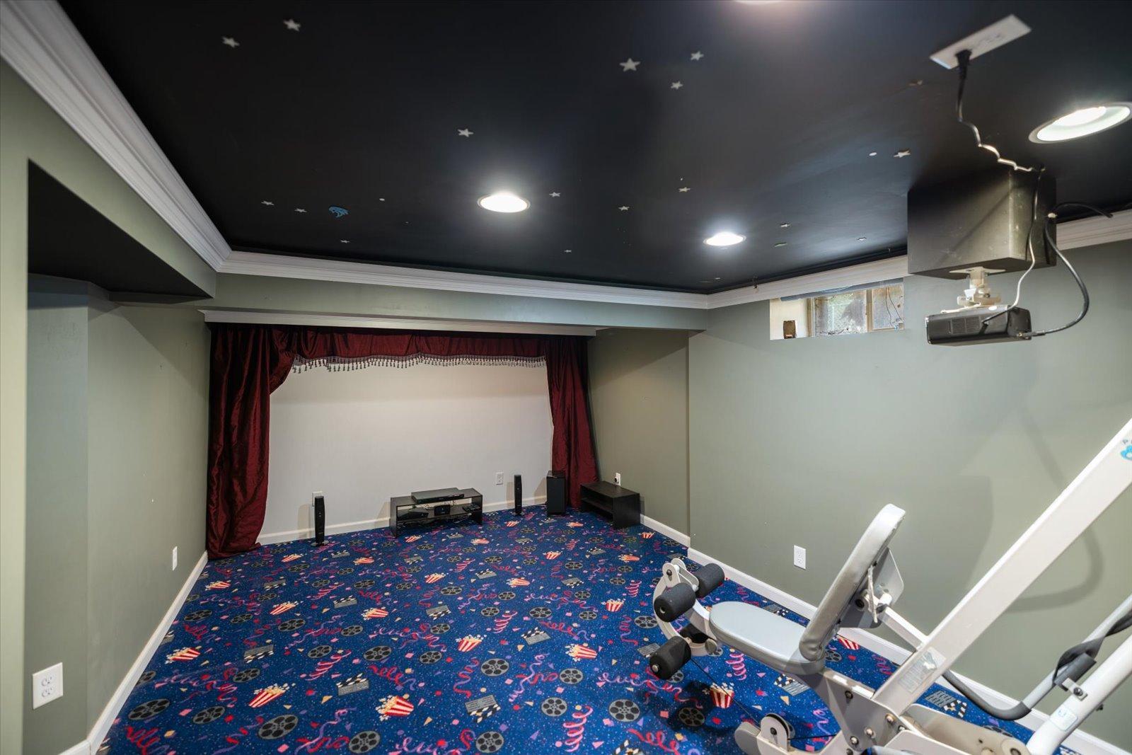 Minneapolis, Minnesota, 55418, United States, 4 Bedrooms Bedrooms, ,2 BathroomsBathrooms,Residential,For Sale,1970458