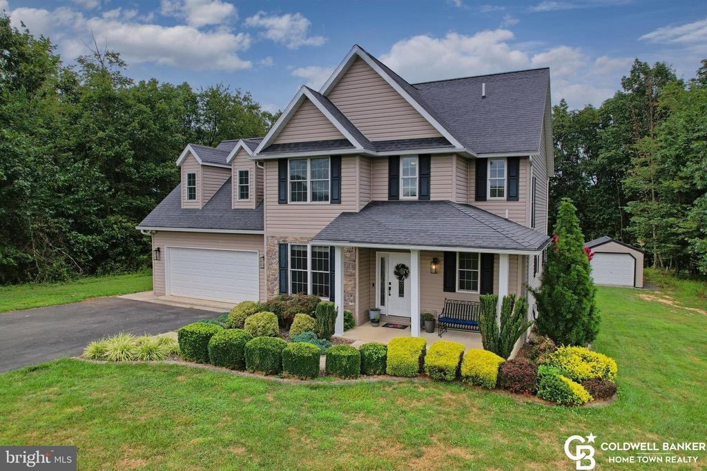 RIDGELEY, West Virginia, 26753, United States, 4 Bedrooms Bedrooms, ,3 BathroomsBathrooms,Residential,For Sale,1940316