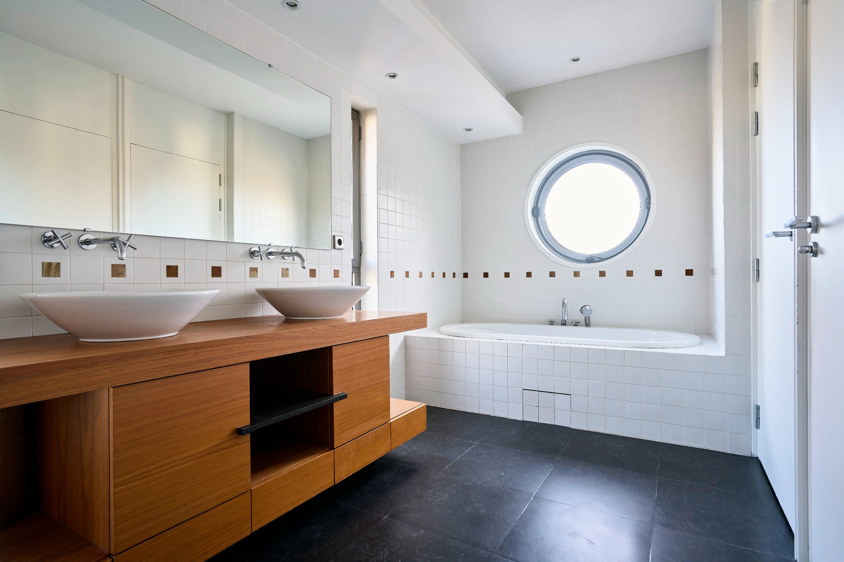  Vieux Lille , large Duplex ,  4 bedrooms , 3 terrases , garages - 物件實景