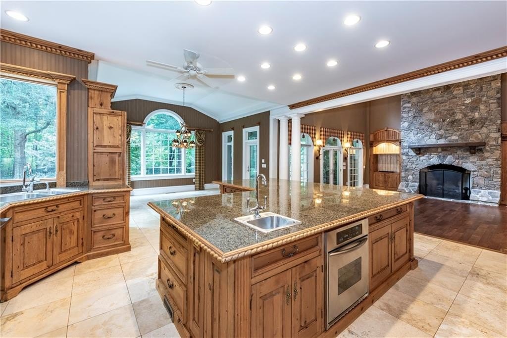 307 Meadowlands Drive, Talking Rock, Georgia, 30175, United States, 4 Bedrooms Bedrooms, ,6 BathroomsBathrooms,Residential,For Sale,307 Meadowlands Drive,1639976