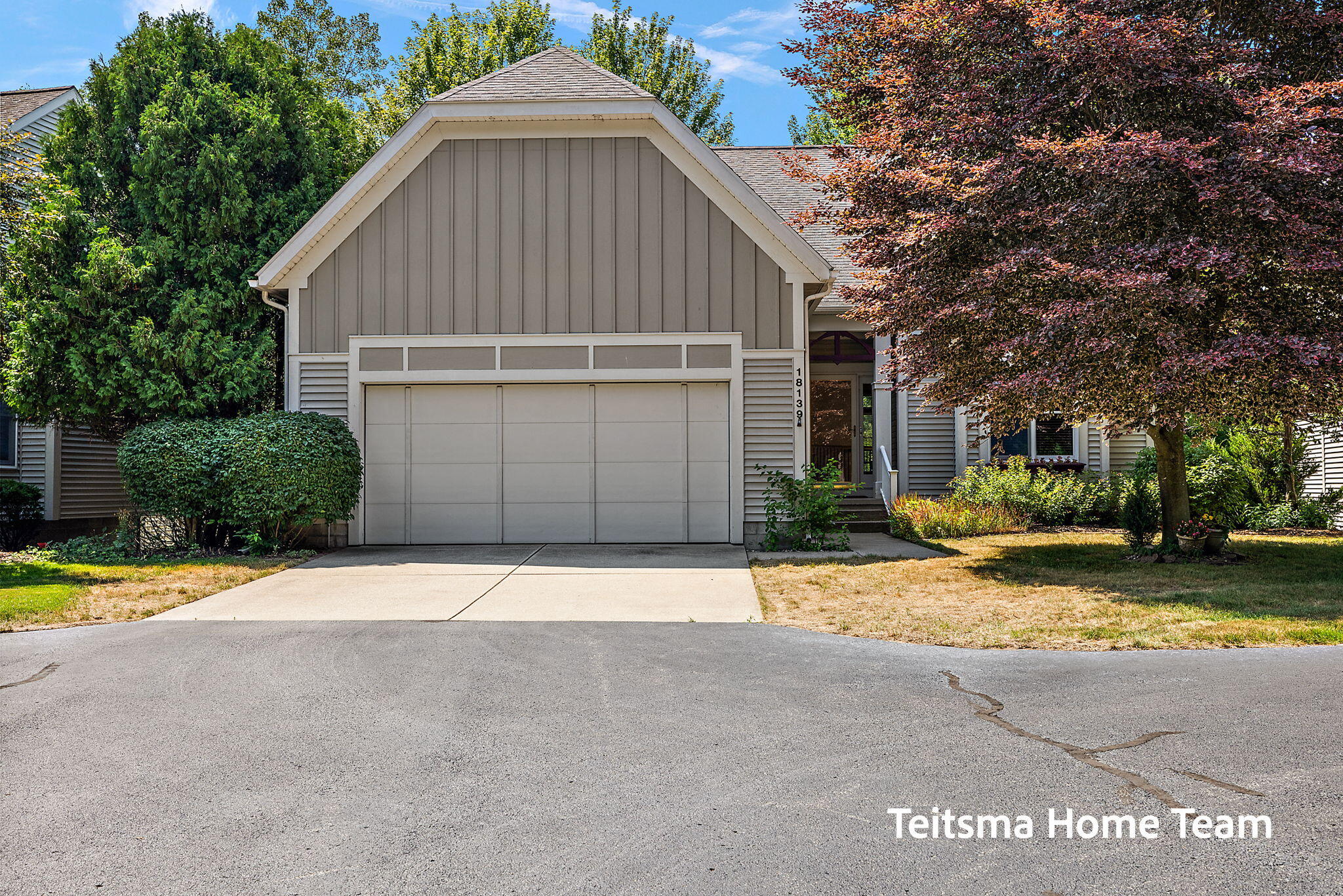Spring Lake, Michigan, 49456, United States, 2 Bedrooms Bedrooms, ,3 BathroomsBathrooms,Residential,For Sale,1901119