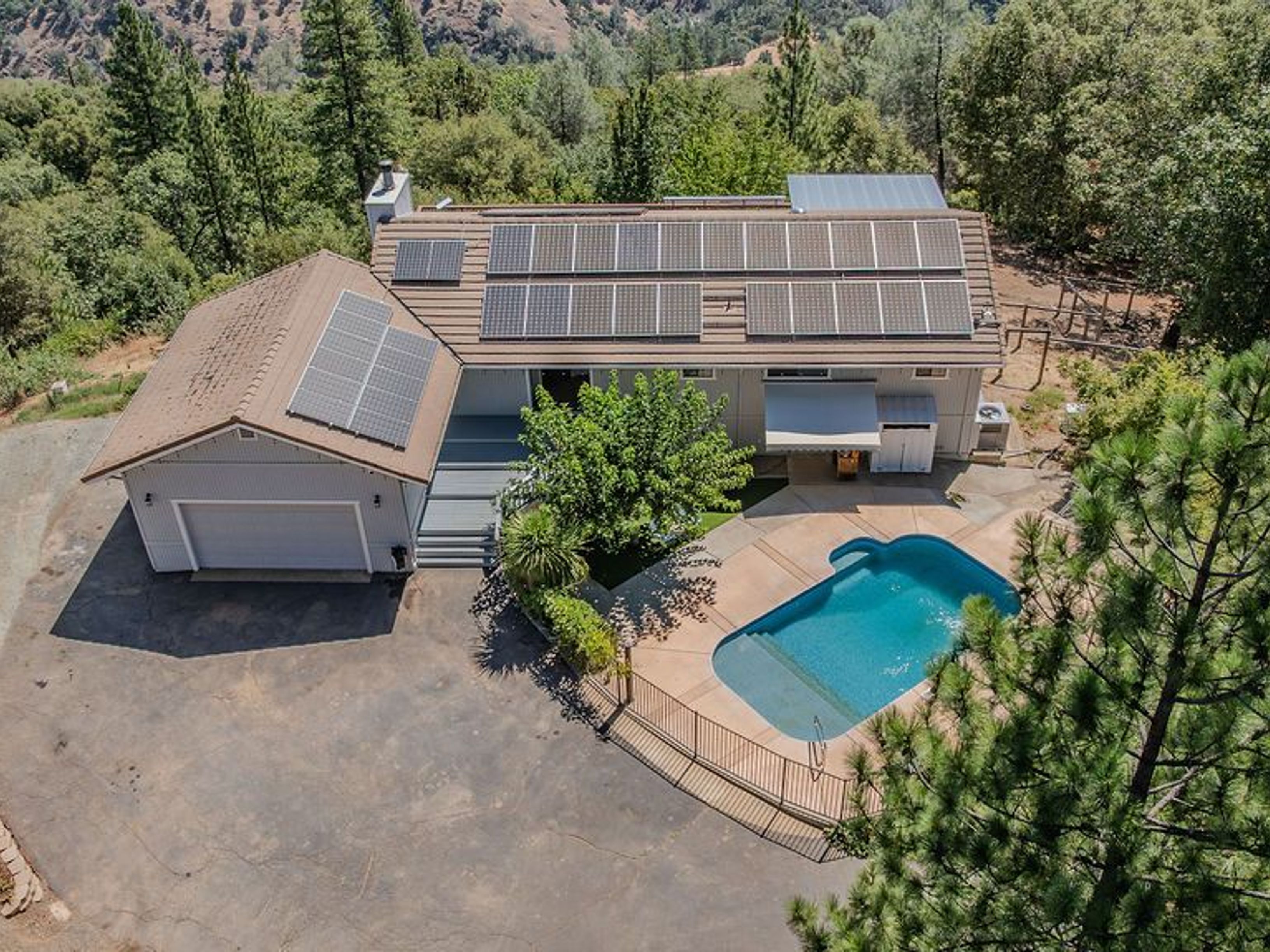  11110 Clinton Bar Road, Pine Grove, CA 95665 - 物件實景