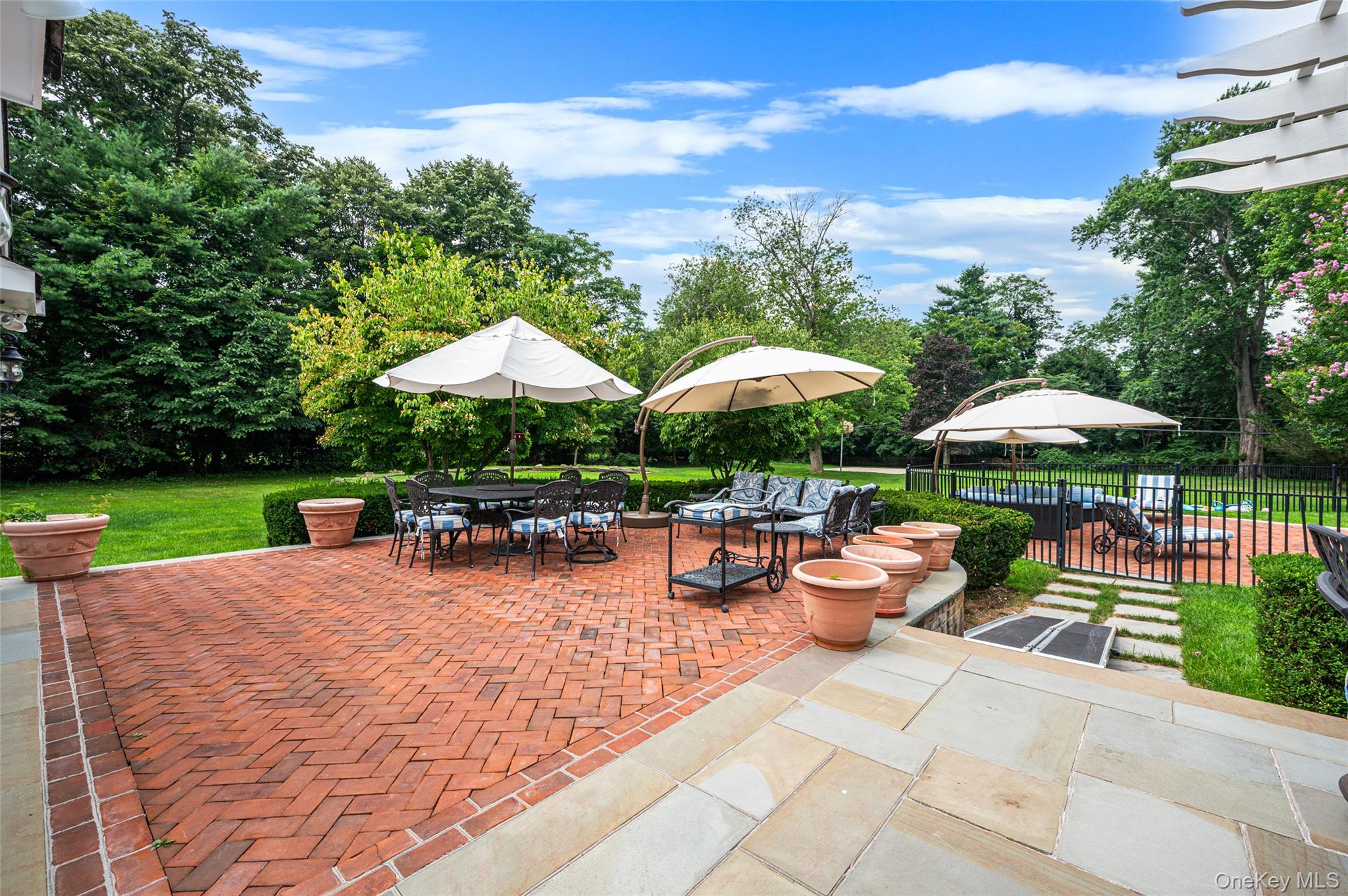  15 Dogwood Hill, Brookville, NY, 11545 - 物件實景