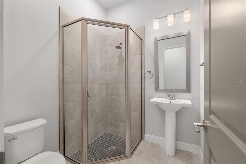 Gainesville, Florida, 32608, United States, 4 Bedrooms Bedrooms, ,3 BathroomsBathrooms,Residential,For Sale,1856298