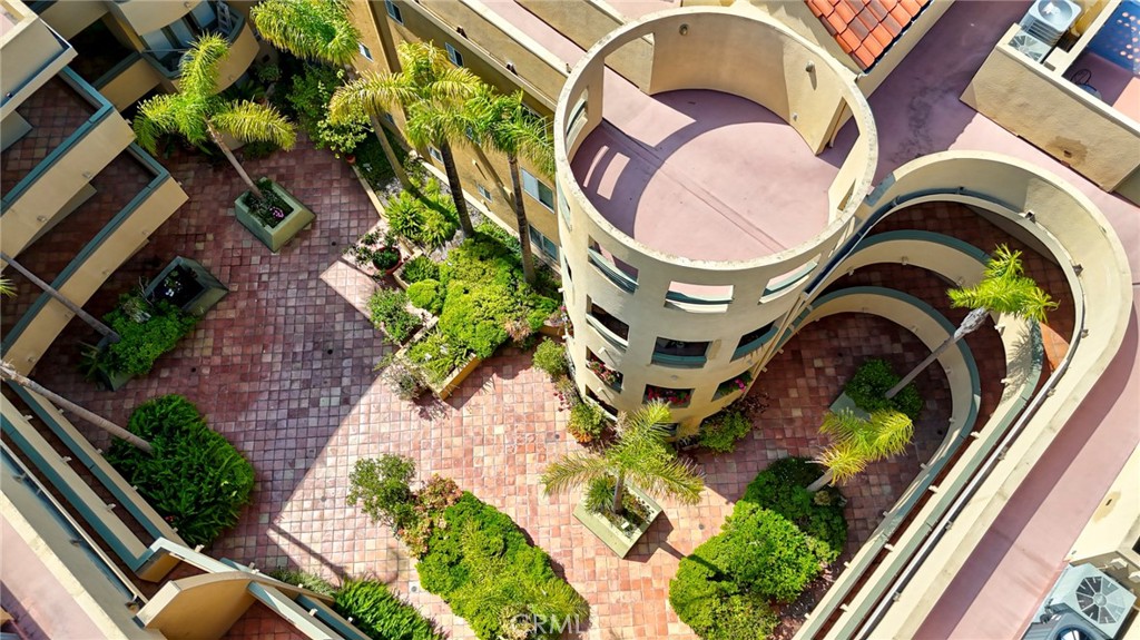 Studio City, California, 91604, United States, 2 Bedrooms Bedrooms, ,3 BathroomsBathrooms,Residential,For Sale,1847940