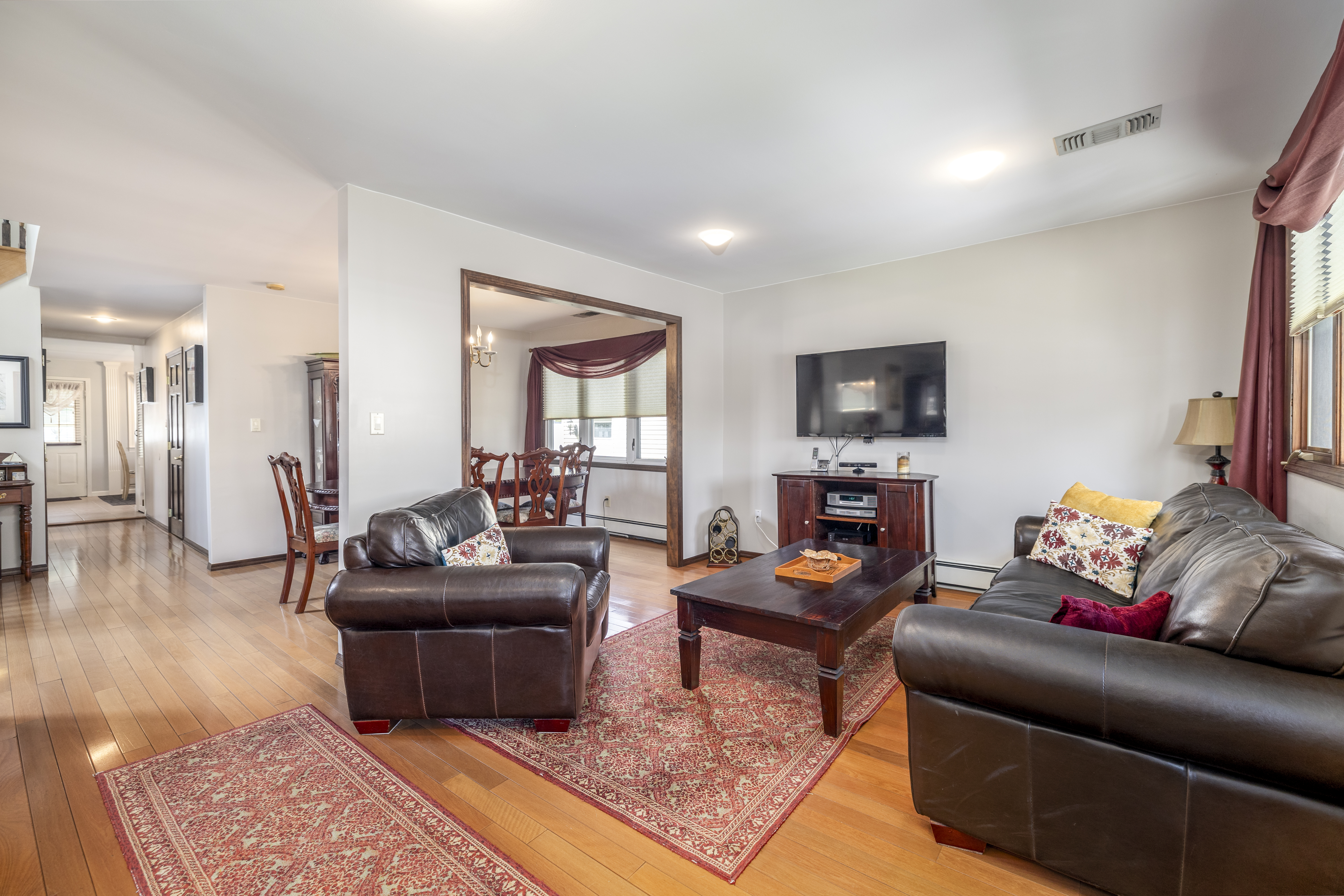  2522 5th Street, East Meadow, NY, 11554 - 物件實景