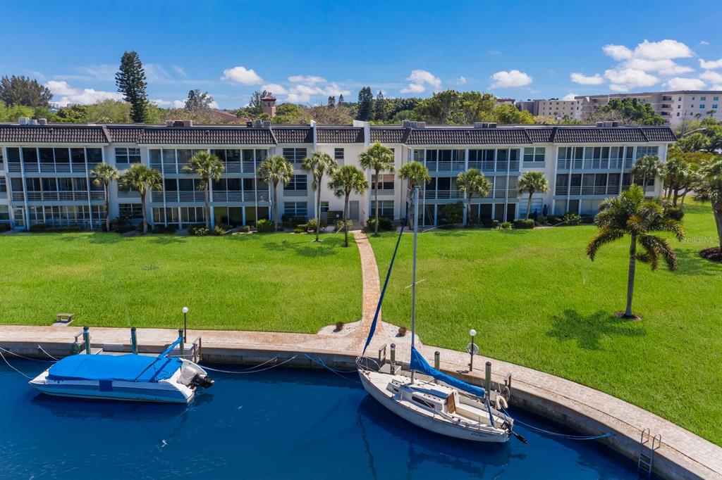 Longboat Key, Florida, 34228, United States, 2 Bedrooms Bedrooms, ,2 BathroomsBathrooms,Residential,For Sale,1991691