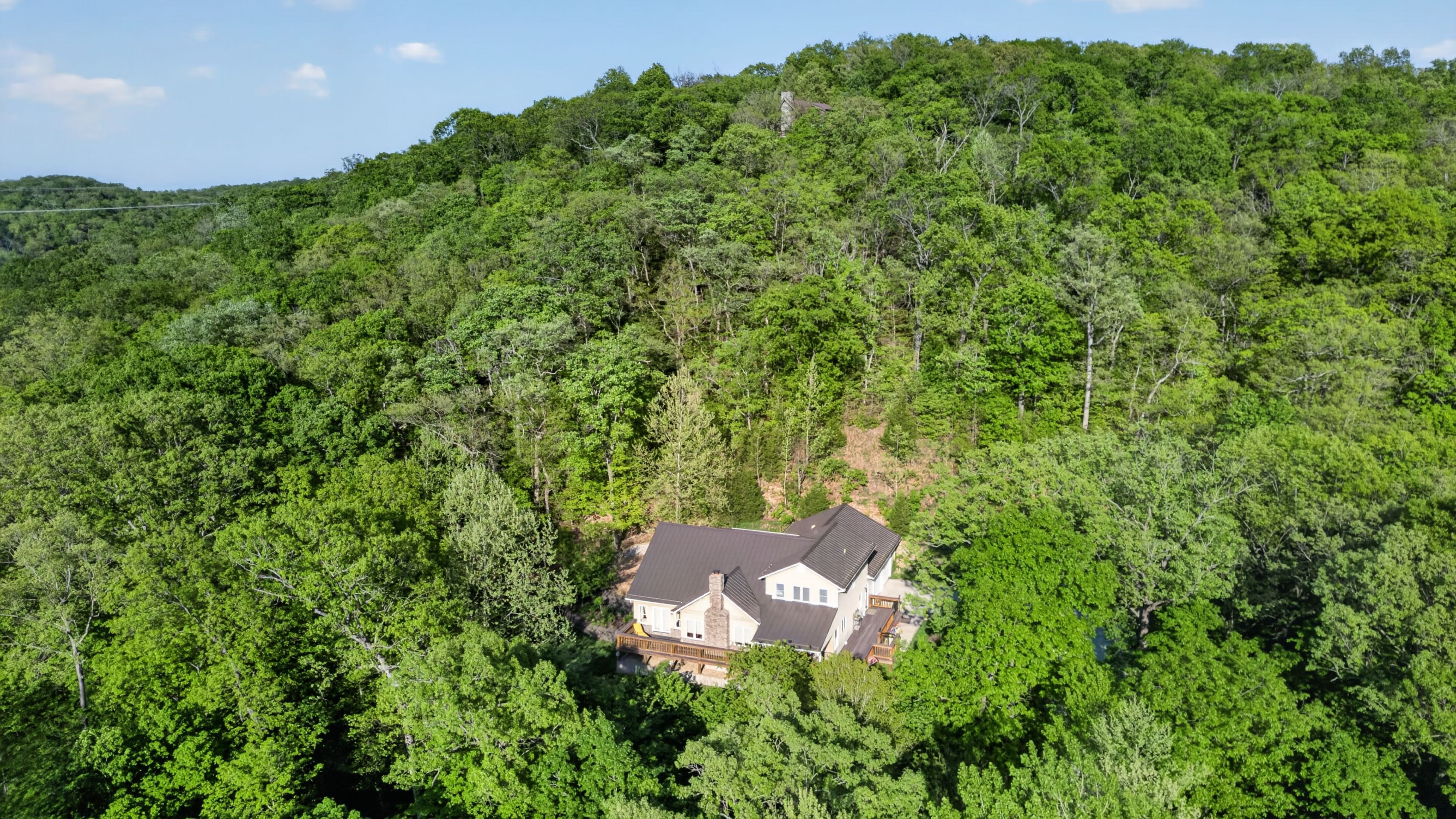  Exceptional 10-Acre Equestrian Retreat with Scenic Views & Modern Comforts - 物件實景