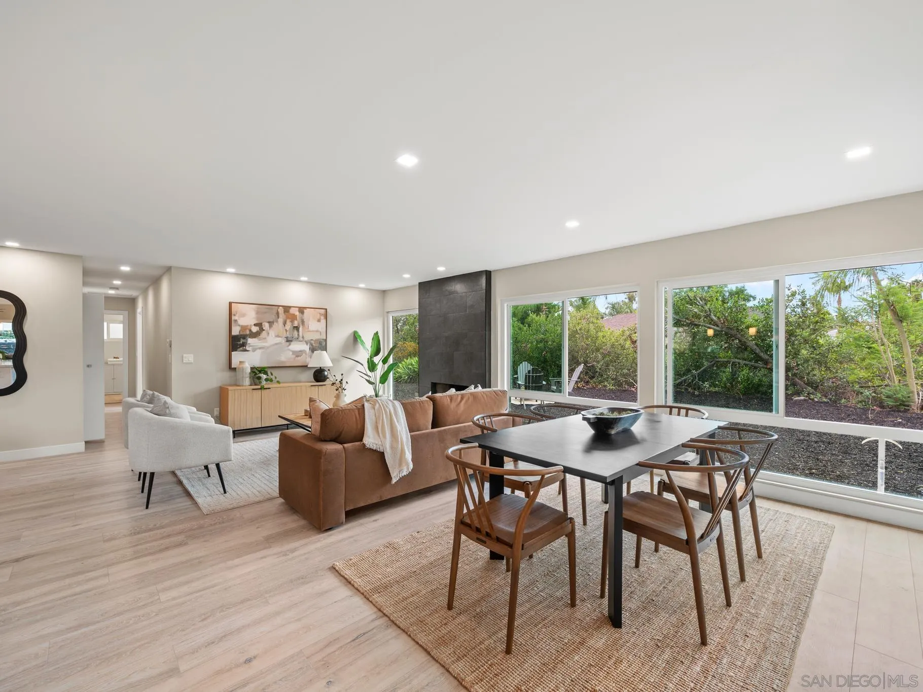 San Diego, California, 92129, United States, 3 Bedrooms Bedrooms, ,2 BathroomsBathrooms,Residential,For Sale,2000829