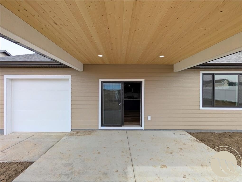 Billings, Montana, 59105, United States, 3 Bedrooms Bedrooms, ,2 BathroomsBathrooms,Residential,For Sale,1979717