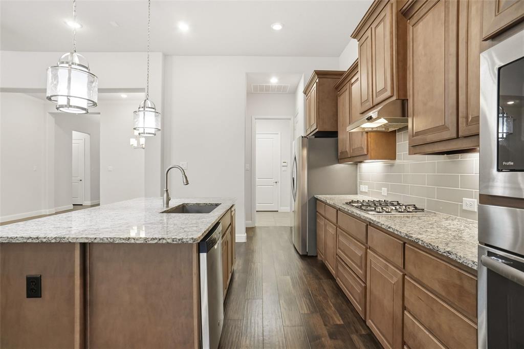 Flower Mound, Texas, 76262, United States, 4 Bedrooms Bedrooms, ,3 BathroomsBathrooms,Residential,For Sale,2005470