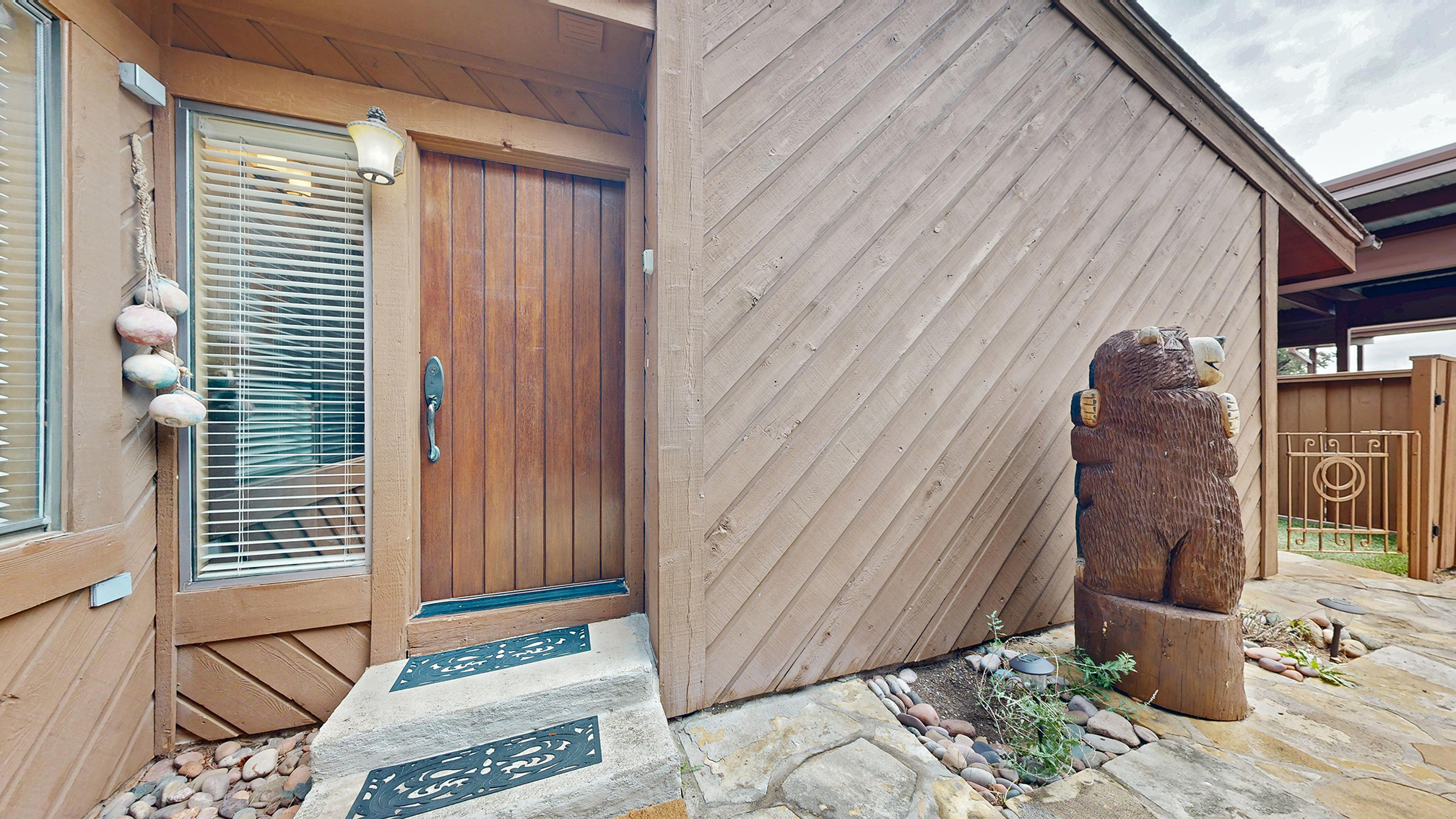 Alto, New Mexico, 88312, United States, 2 Bedrooms Bedrooms, ,2 BathroomsBathrooms,Residential,For Sale,1951526