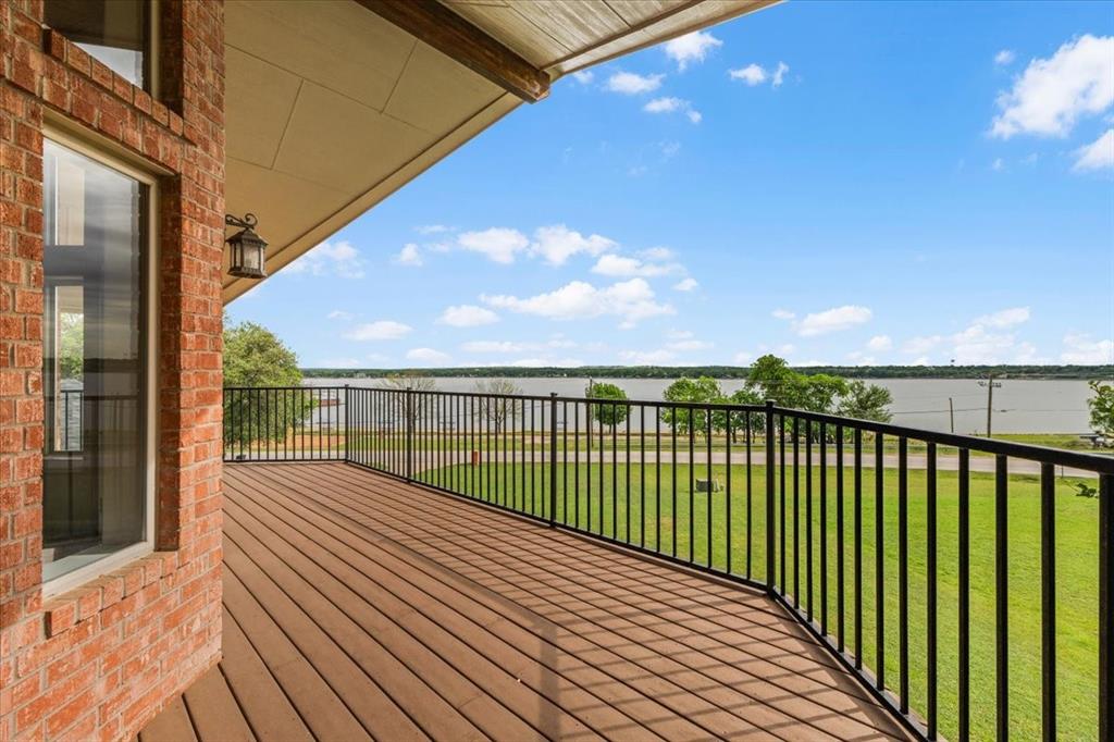 Weatherford, Texas, 76087, United States, 4 Bedrooms Bedrooms, ,4 BathroomsBathrooms,Residential,For Sale,2040291