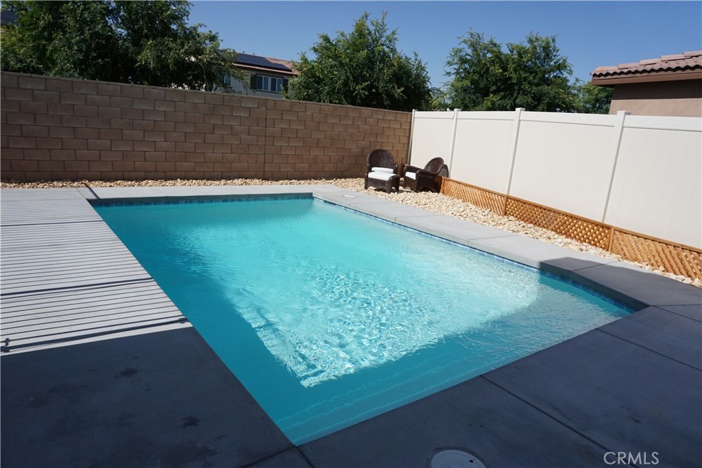 Hemet, California, 92543, United States, 5 Bedrooms Bedrooms, ,3 BathroomsBathrooms,Residential,For Sale,1826909