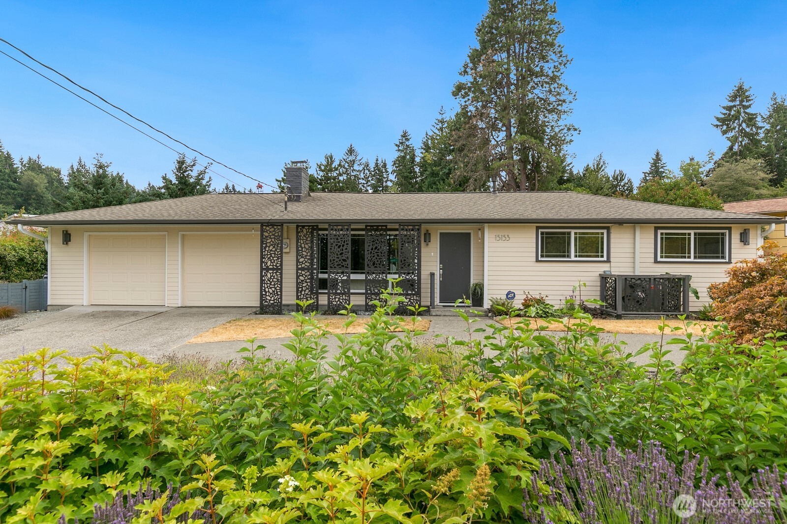 Bellevue, Washington, 98006, United States, 4 Bedrooms Bedrooms, ,1 BathroomBathrooms,Residential,For Sale,1913092