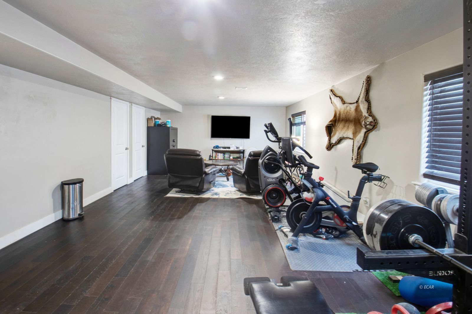 Elko, Nevada, 89801, United States, 6 Bedrooms Bedrooms, ,3 BathroomsBathrooms,Residential,For Sale,1868372