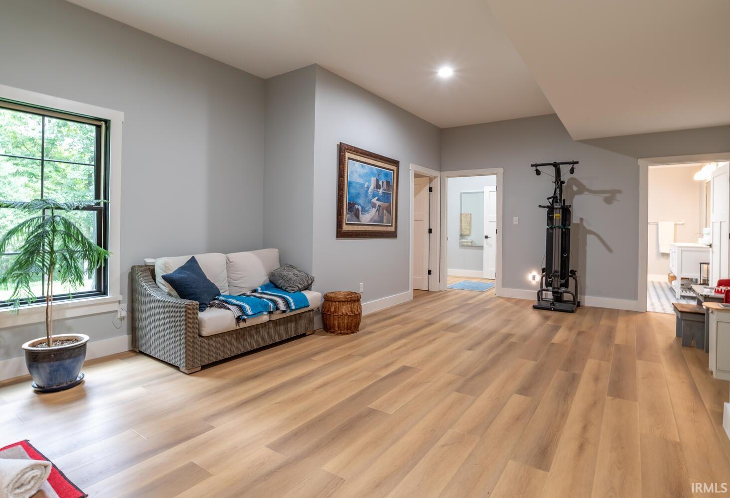 Bloomington, Indiana, 47403, United States, 4 Bedrooms Bedrooms, ,4 BathroomsBathrooms,Residential,For Sale,2007450