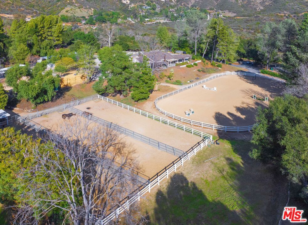Calabasas, California, 91302, United States, 3 Bedrooms Bedrooms, ,2 BathroomsBathrooms,Residential,For Sale,1723181