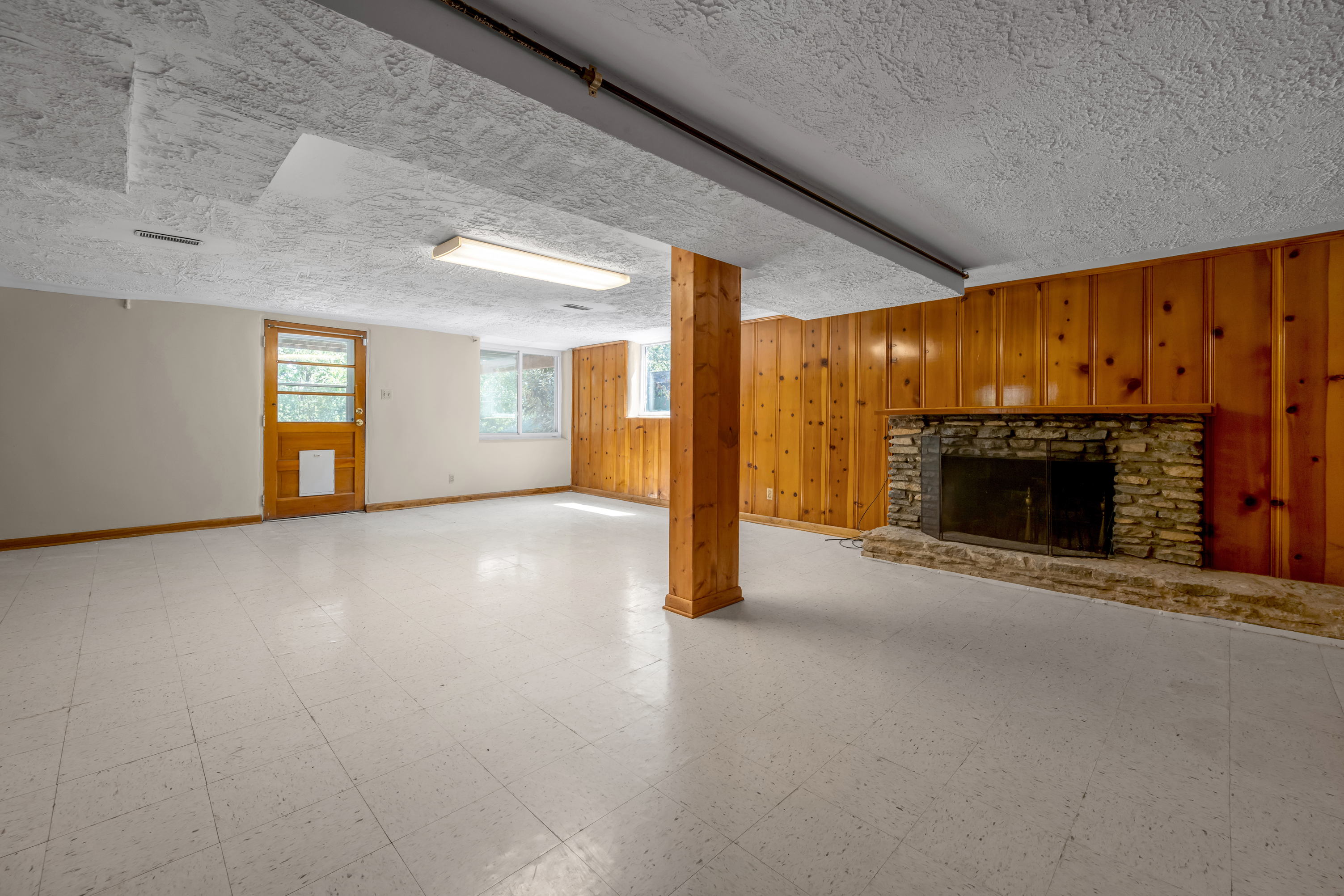  953 Holly Springs Drive - 物件實景