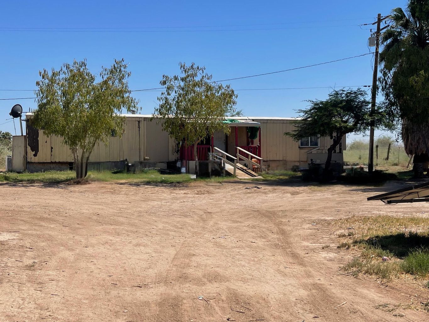 Blythe, California, 92225, United States, 12 Bedrooms Bedrooms, ,10 BathroomsBathrooms,Residential,For Sale,1944843