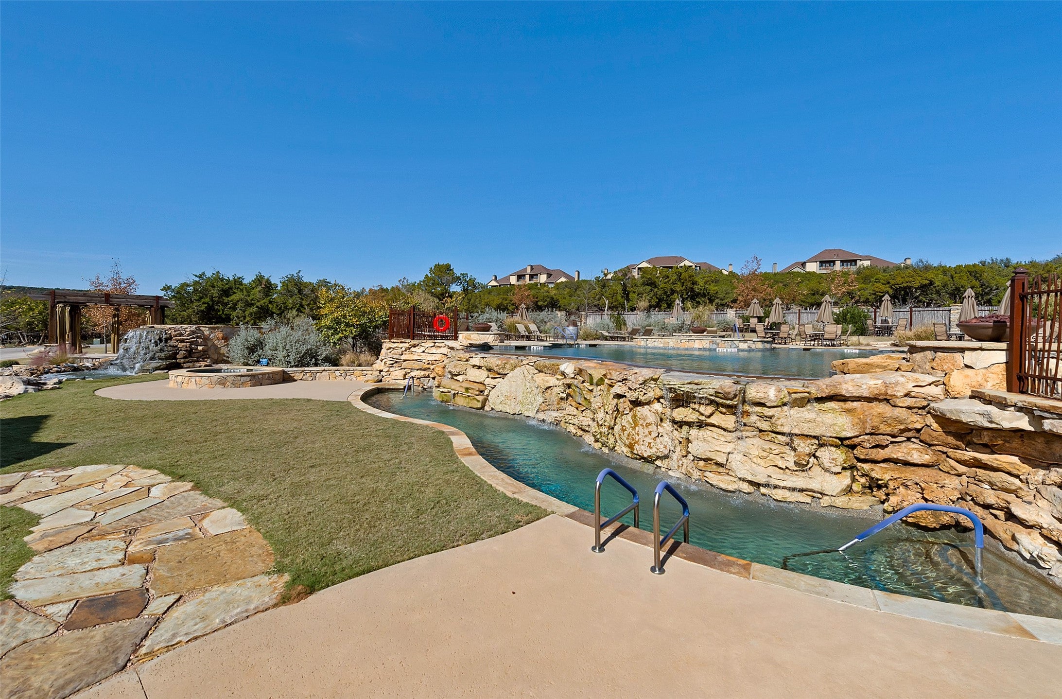 Graford, Texas, 76449, United States, 4 Bedrooms Bedrooms, ,5 BathroomsBathrooms,Residential,For Sale,2048320