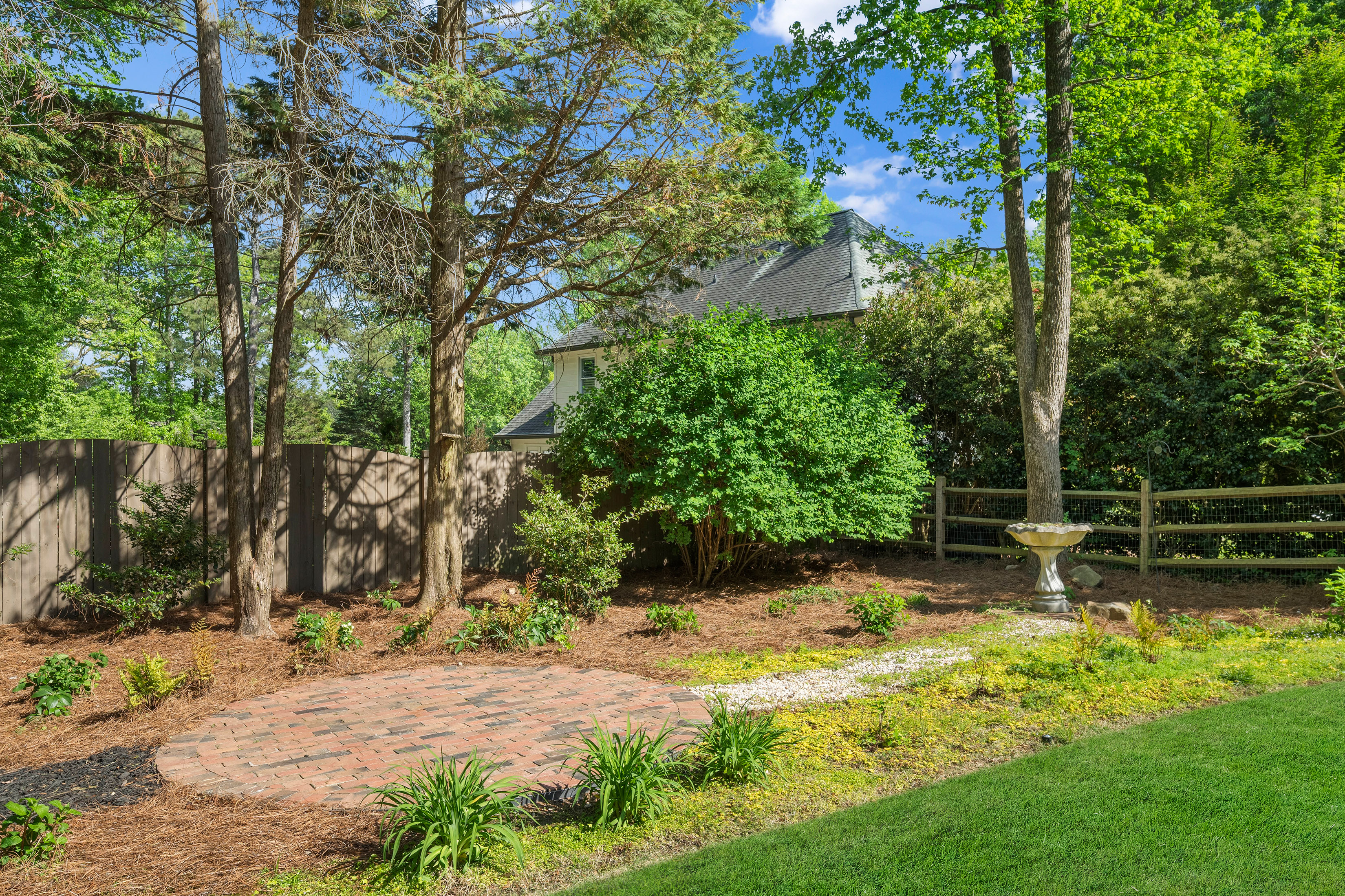  Charming Updated Ranch in Mannings Ridge—Near Downtown Alpharetta - 物件實景