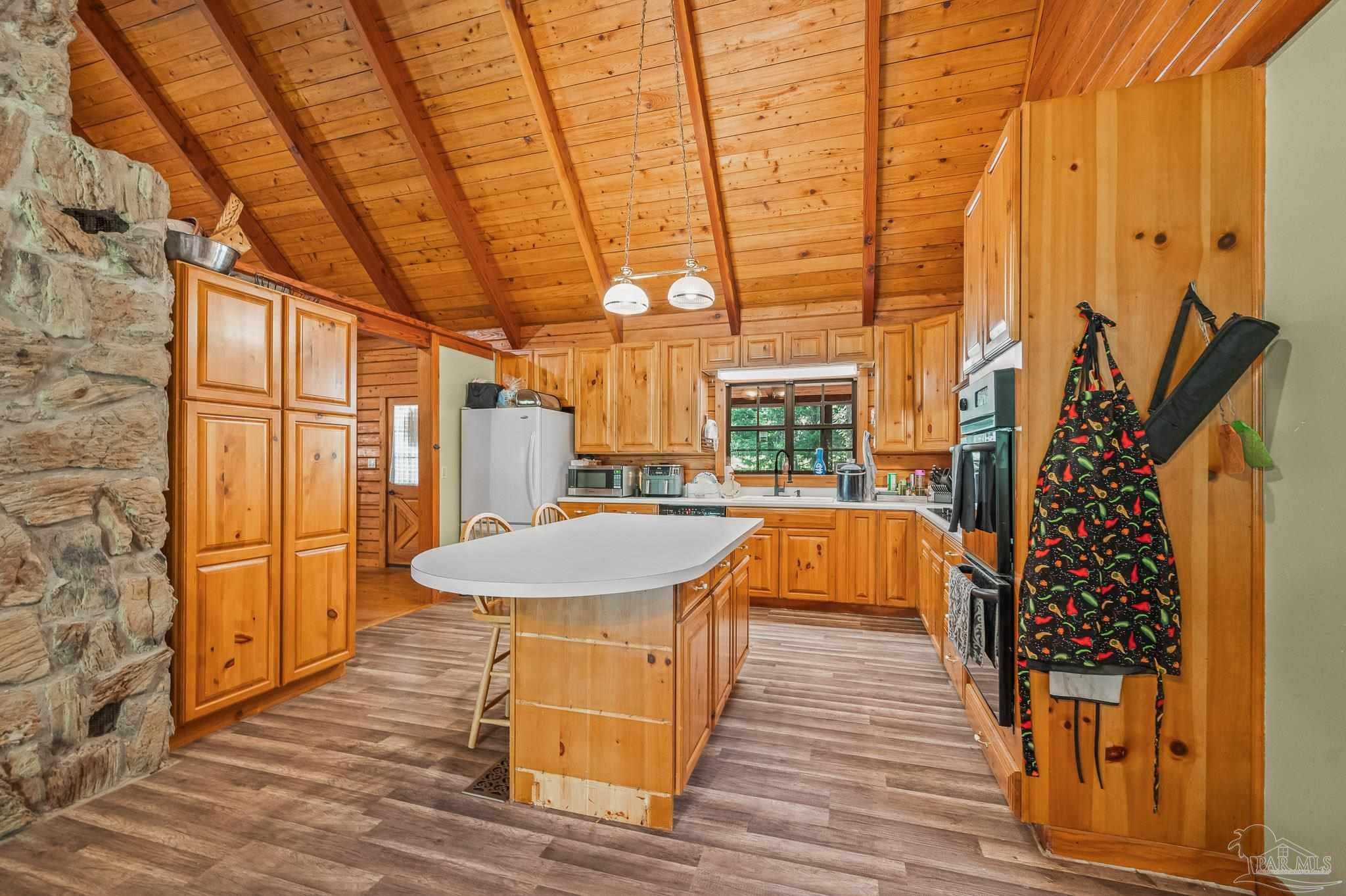 Molino, Florida, 32577, United States, 4 Bedrooms Bedrooms, ,3 BathroomsBathrooms,Residential,For Sale,1876750