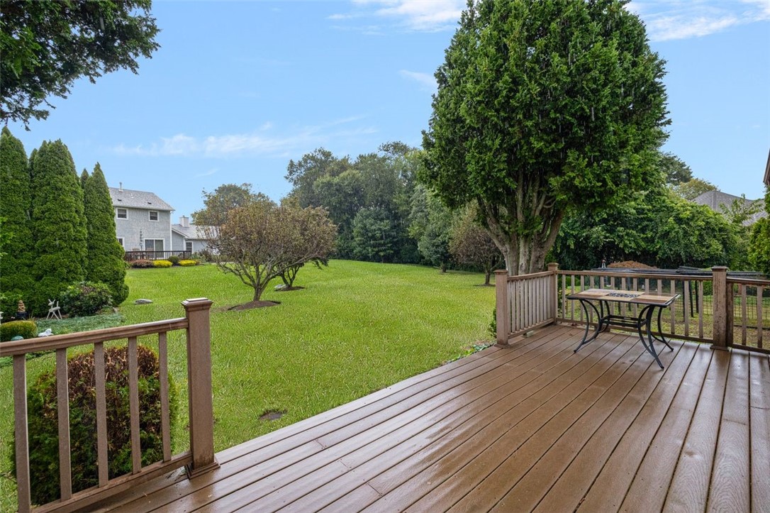 Cranston, Rhode Island, 02921, United States, 3 Bedrooms Bedrooms, ,2 BathroomsBathrooms,Residential,For Sale,1940913