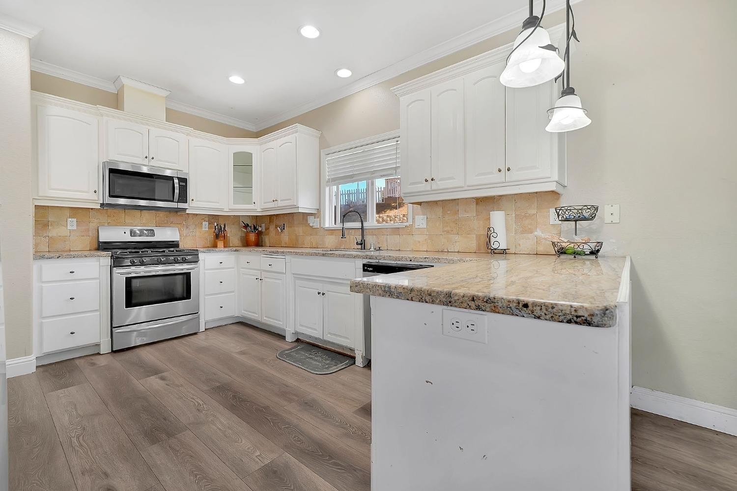 Valley Springs, California, 95252, United States, 3 Bedrooms Bedrooms, ,2 BathroomsBathrooms,Residential,For Sale,1879867