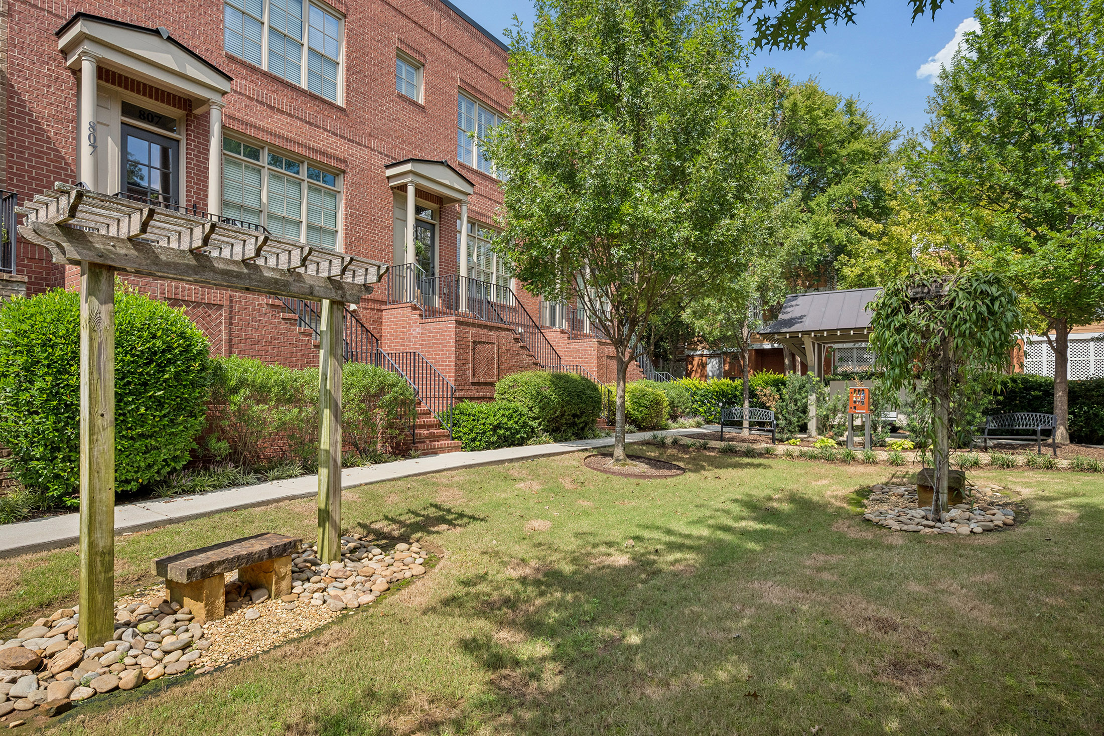  Boutique Community Living in the Heart of Virginia Highland - 物件實景