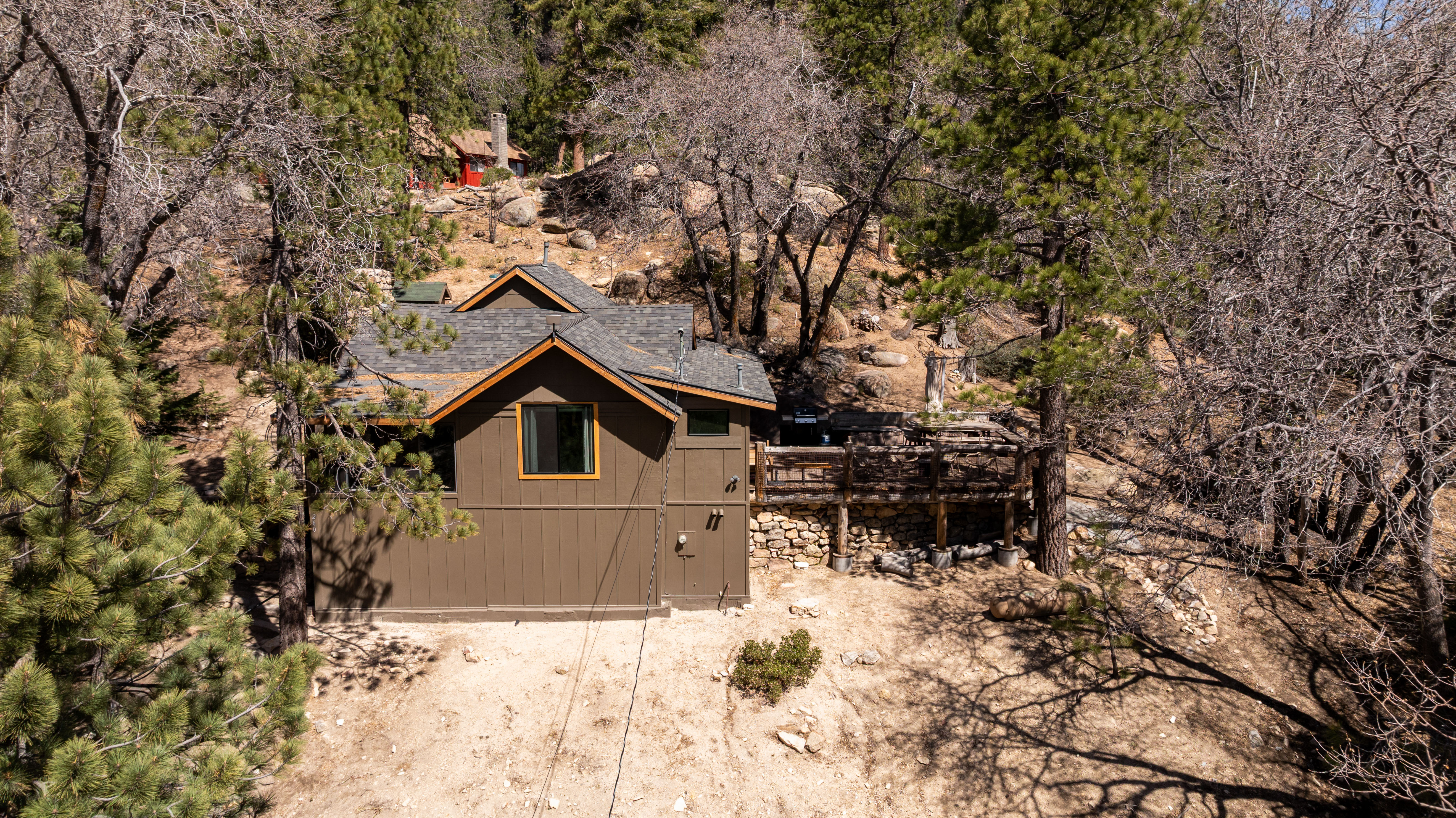  260 Nolan Trail, Fawnskin, CA 92333 - 物件實景