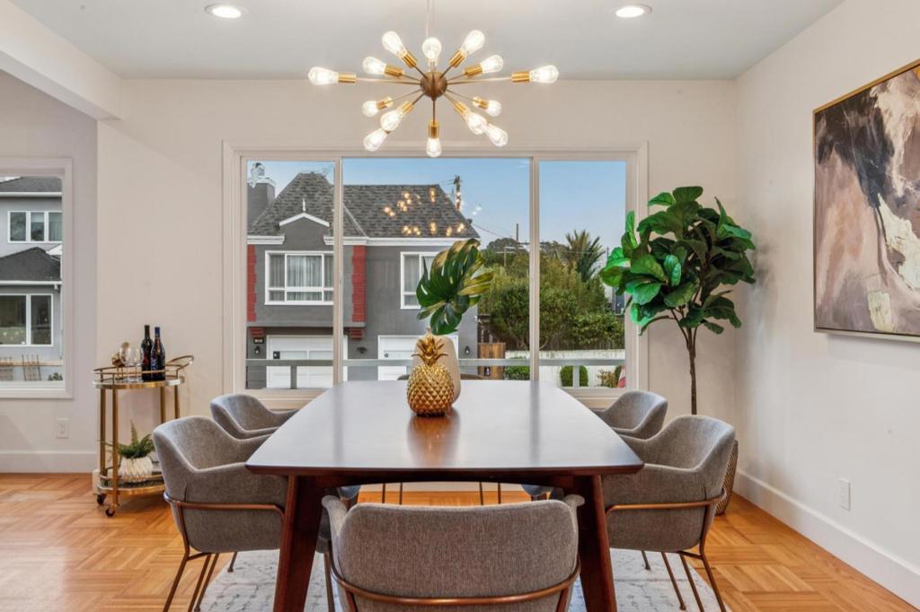 San Francisco, California, 94132, United States, 4 Bedrooms Bedrooms, ,3 BathroomsBathrooms,Residential,For Sale,2005595