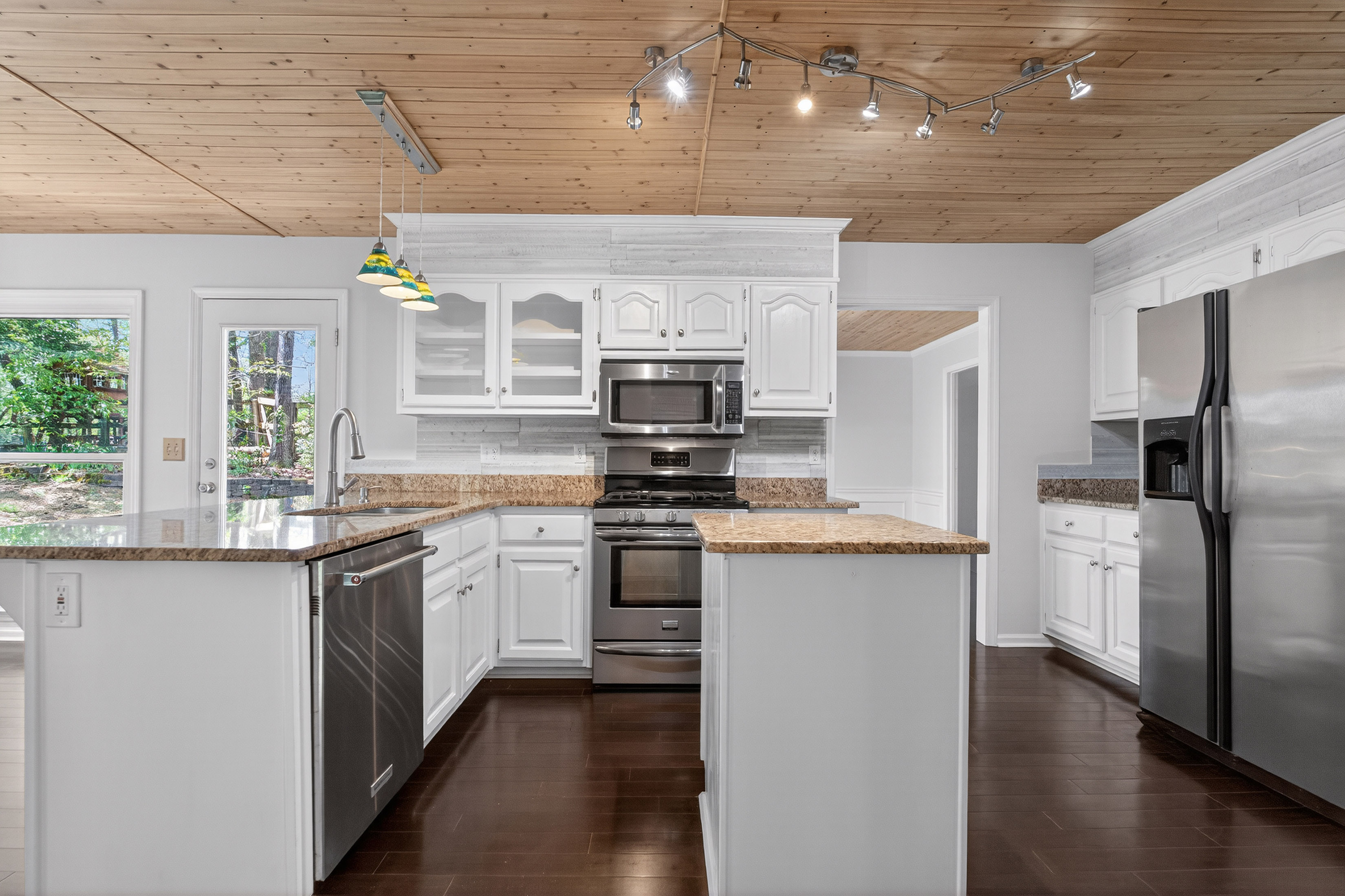  Rare Combination of Privacy, Convenience, and Value: Don’t Miss This Opportunity - 物件實景