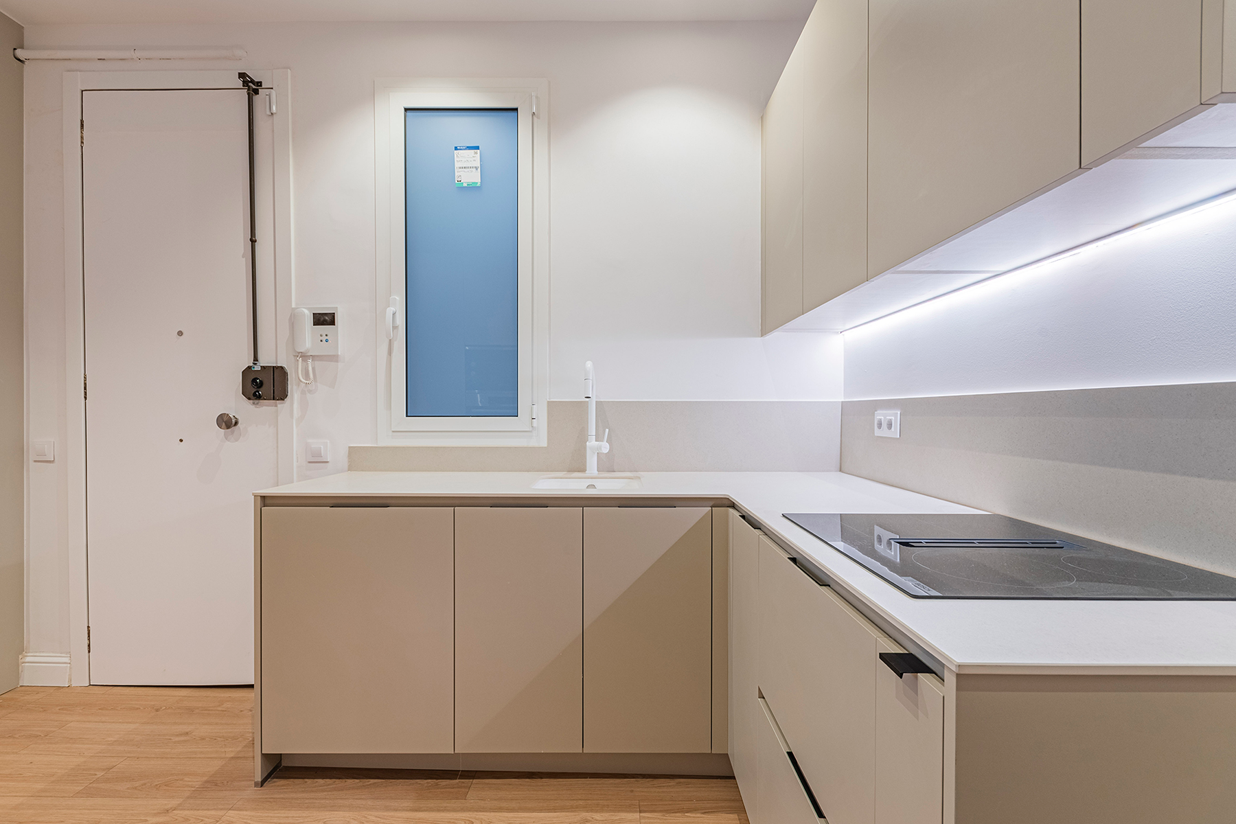  Beautifully renovated apartment in Eixample, next to Gracia - 物件實景