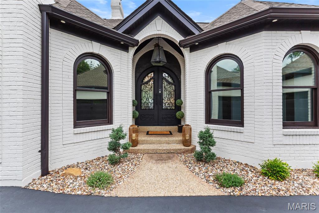 Weldon Spring, Missouri, 63304, United States, 6 Bedrooms Bedrooms, ,5 BathroomsBathrooms,Residential,For Sale,1926169