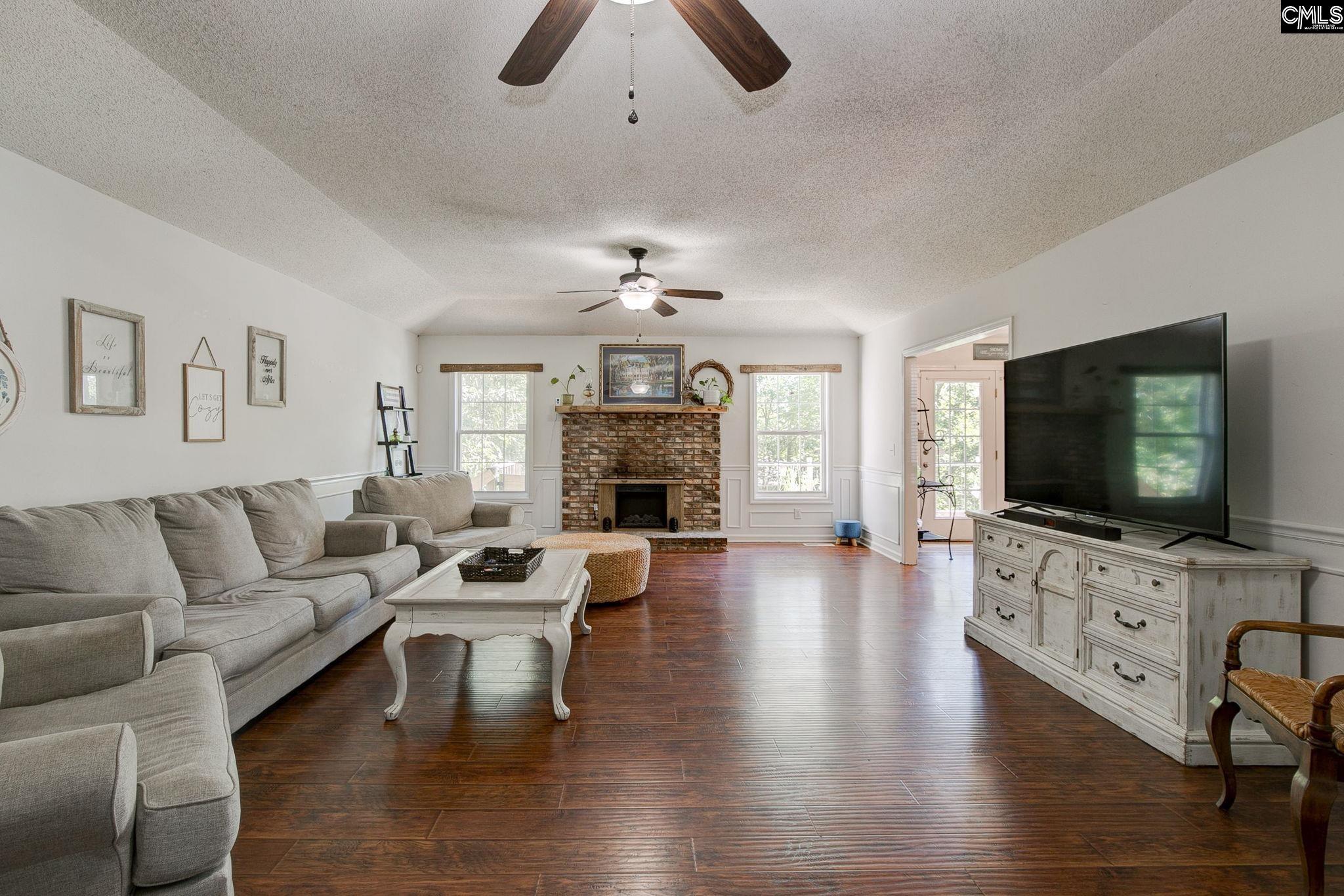 Gilbert, South Carolina, 29054, United States, 3 Bedrooms Bedrooms, ,3 BathroomsBathrooms,Residential,For Sale,1907602