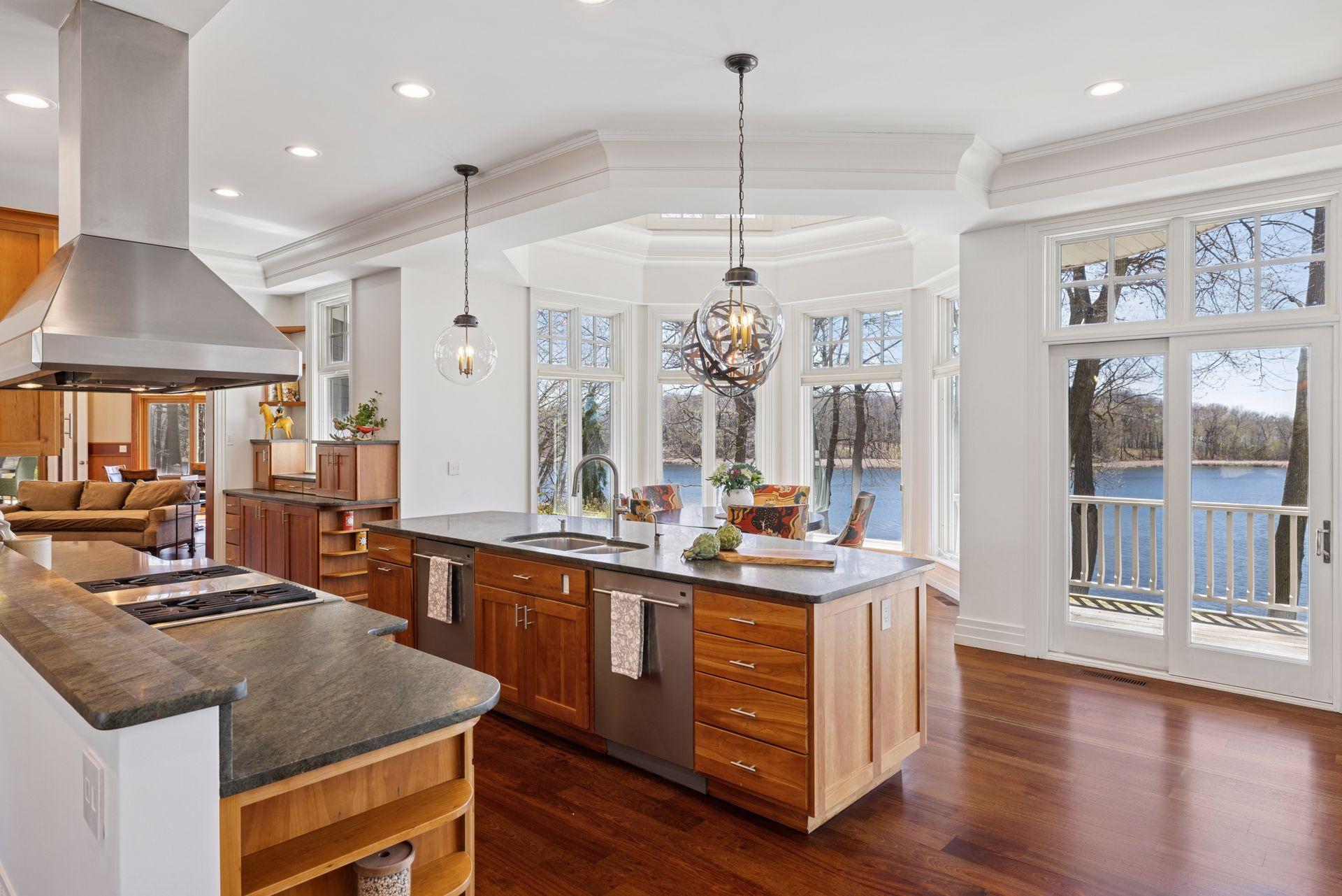 Orono, Minnesota, 55391, United States, 5 Bedrooms Bedrooms, ,5 BathroomsBathrooms,Residential,For Sale,1792914