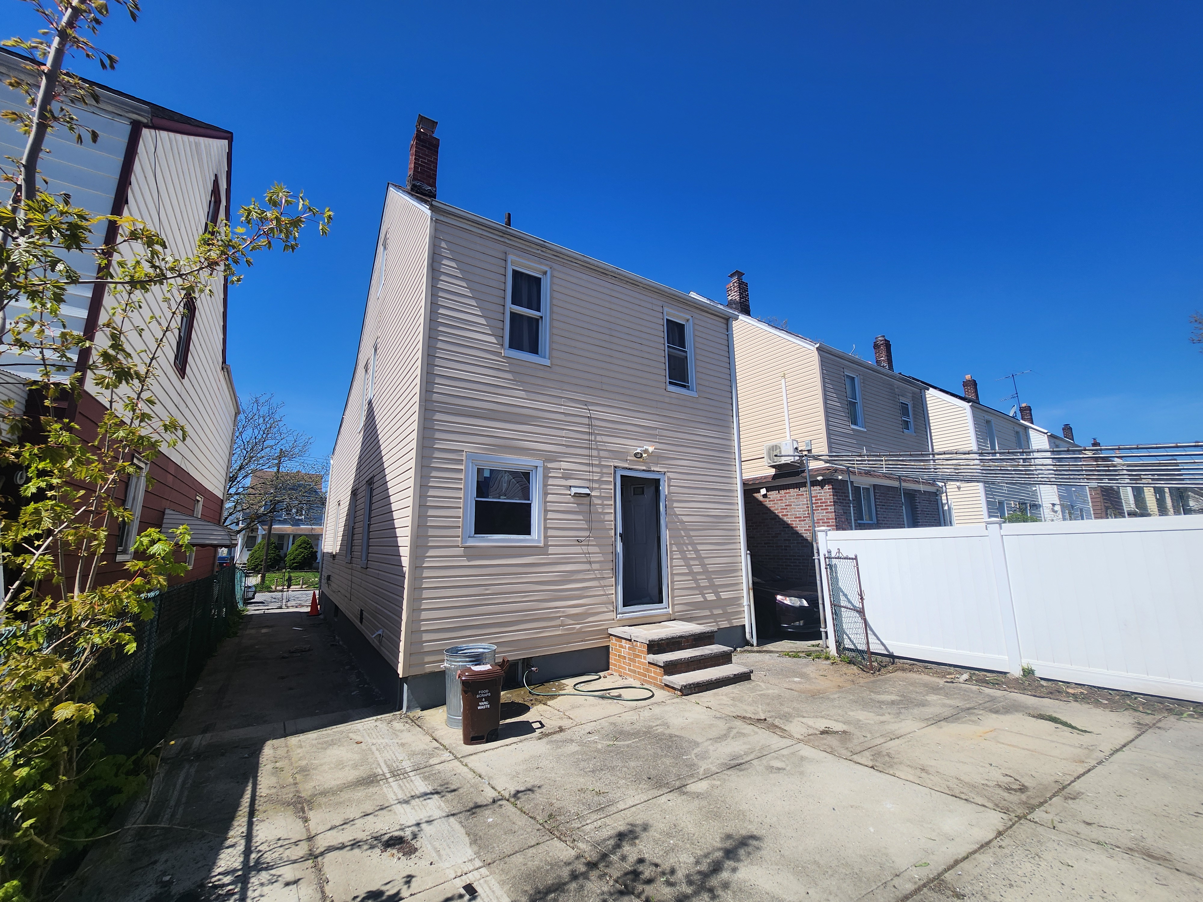 Queens Village, New York, 11428, United States, 4 Bedrooms Bedrooms, ,3 BathroomsBathrooms,Residential,For Sale,1870963