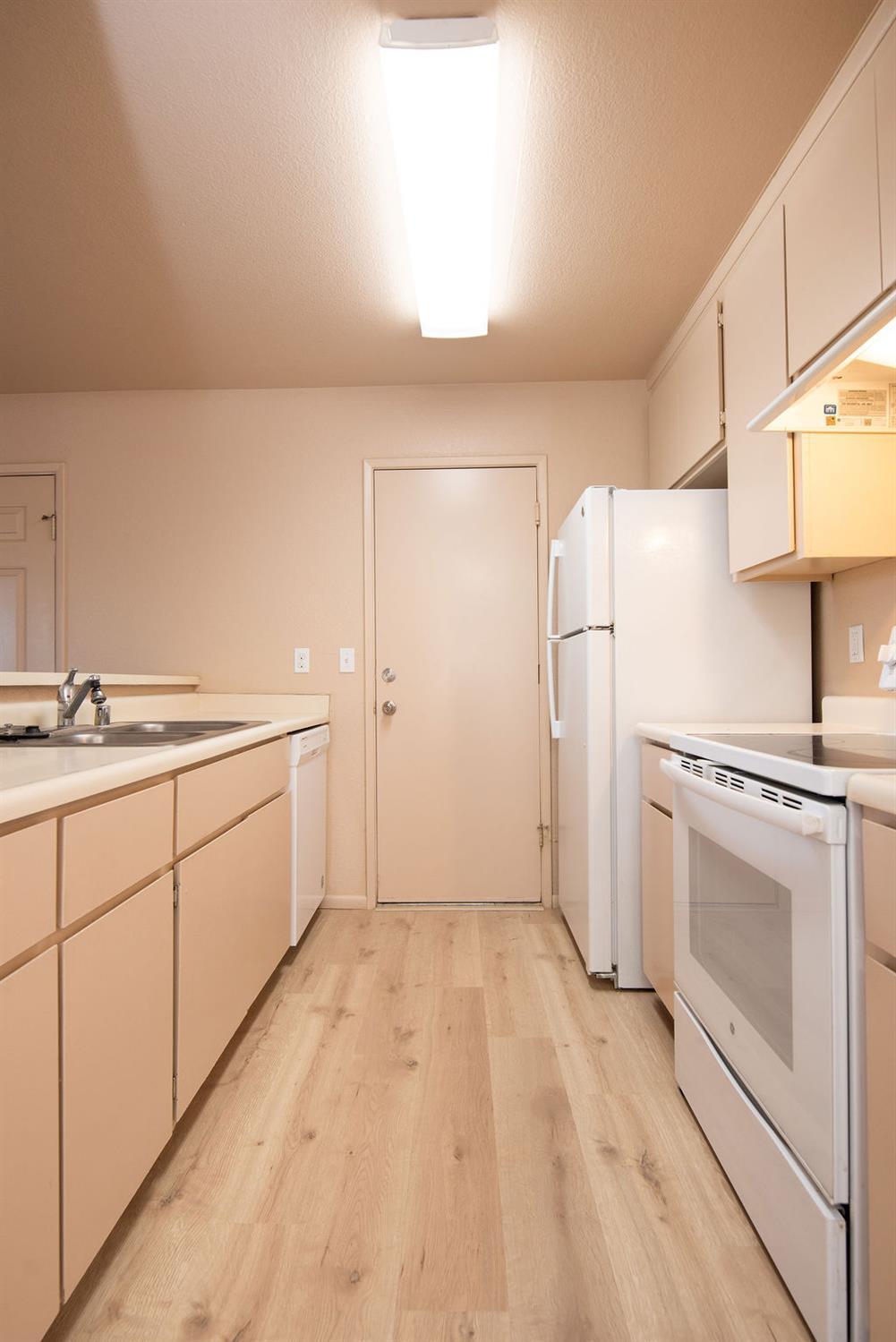 Oakdale, California, 95361, United States, ,Residential,For Sale,1995111