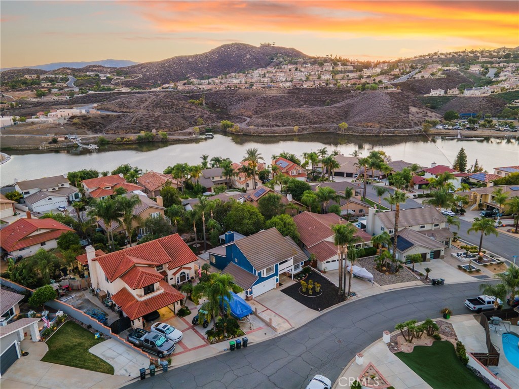 Canyon Lake, California, 92587, United States, 3 Bedrooms Bedrooms, ,2 BathroomsBathrooms,Residential,For Sale,1984479