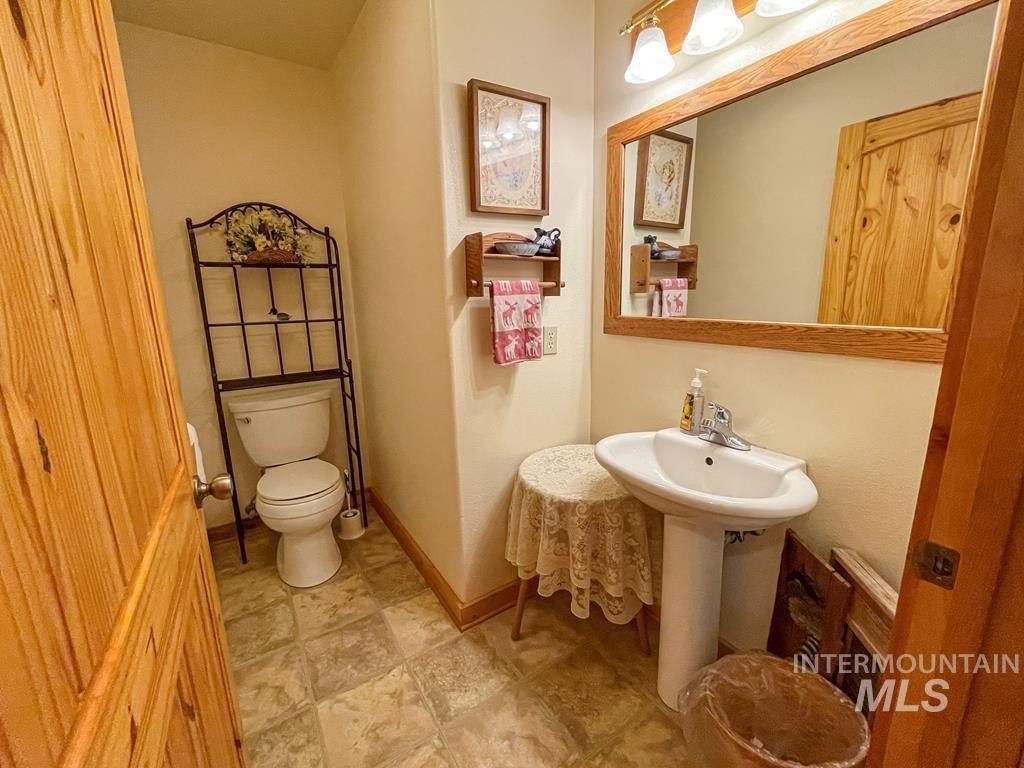 Kamiah, Idaho, 83536, United States, 3 Bedrooms Bedrooms, ,2 BathroomsBathrooms,Residential,For Sale,1765627