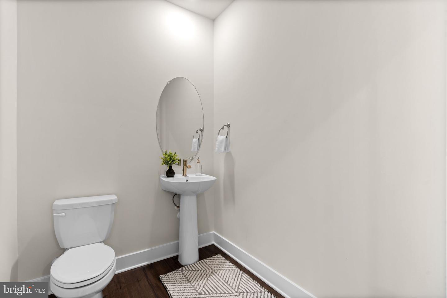 Elkridge, Maryland, 21075, United States, 3 Bedrooms Bedrooms, ,3 BathroomsBathrooms,Residential,For Sale,1939150