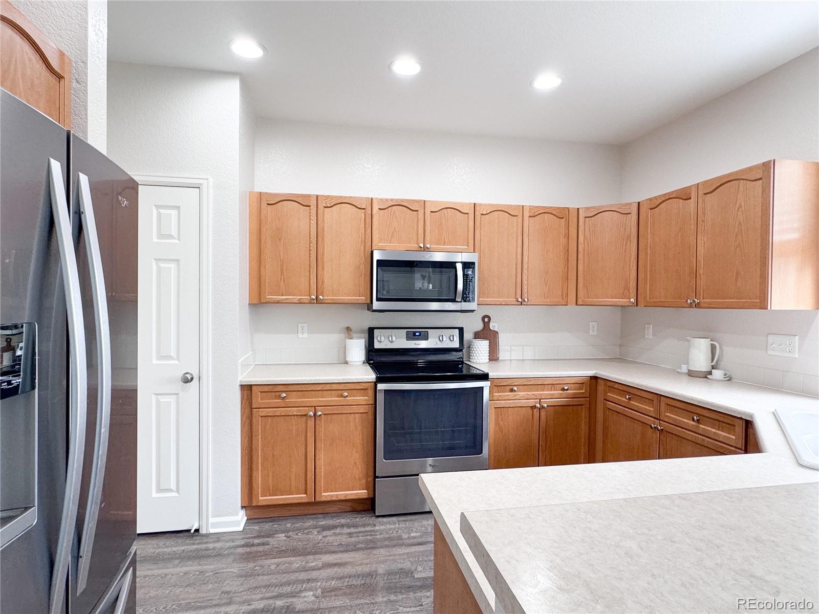 Castle Rock, Colorado, 80109, United States, 3 Bedrooms Bedrooms, ,3 BathroomsBathrooms,Residential,For Sale,1975848