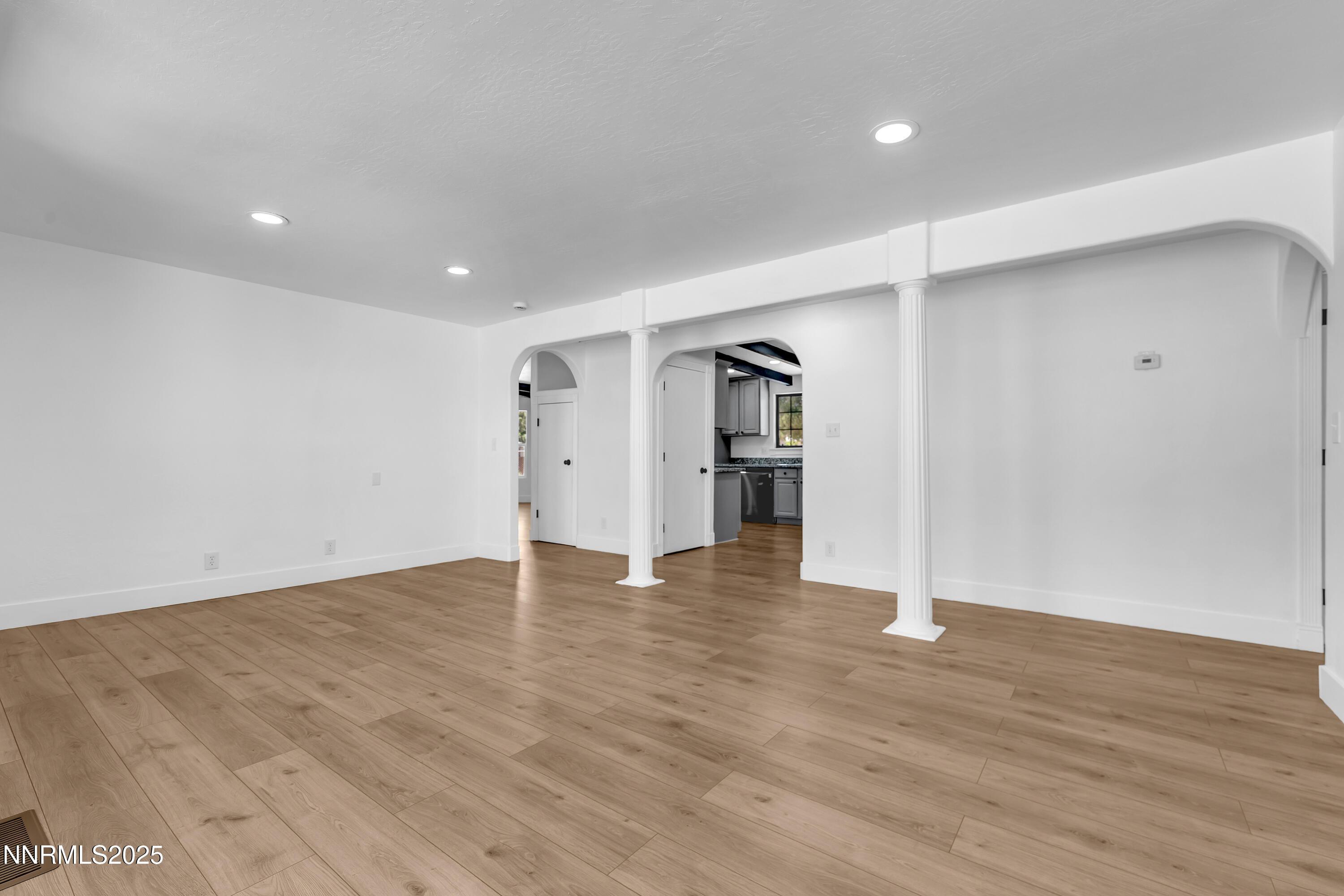 Carson City, Nevada, 89706, United States, 3 Bedrooms Bedrooms, ,2 BathroomsBathrooms,Residential,For Sale,1857346