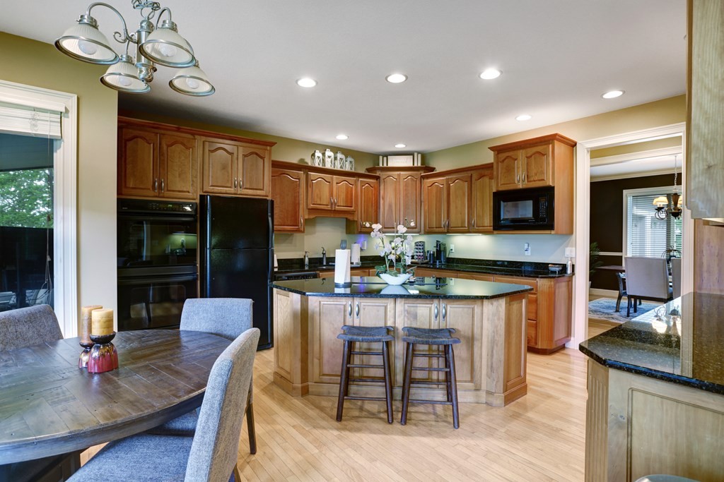Young Harris, Georgia, 30582, United States, 4 Bedrooms Bedrooms, ,3 BathroomsBathrooms,Residential,For Sale,1944949