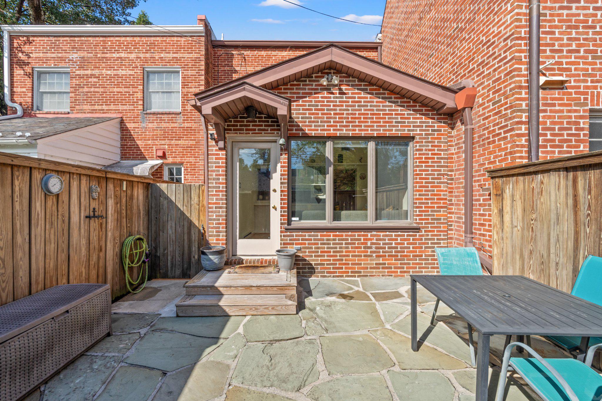  5243 43rd Street NW, Washington, DC, 20015 - 物件實景