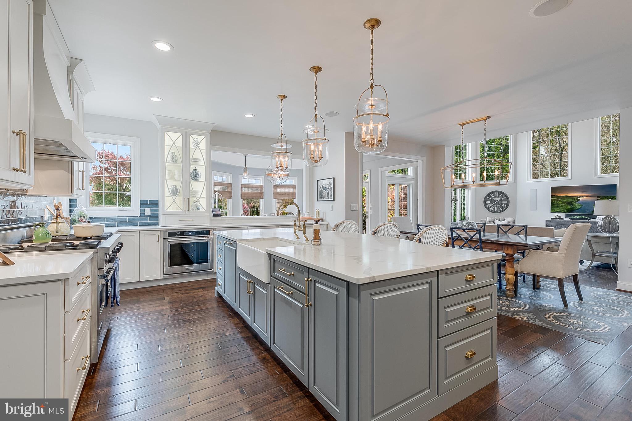 Aldie, Virginia, 20105, United States, 5 Bedrooms Bedrooms, ,7 BathroomsBathrooms,Residential,For Sale,1980828