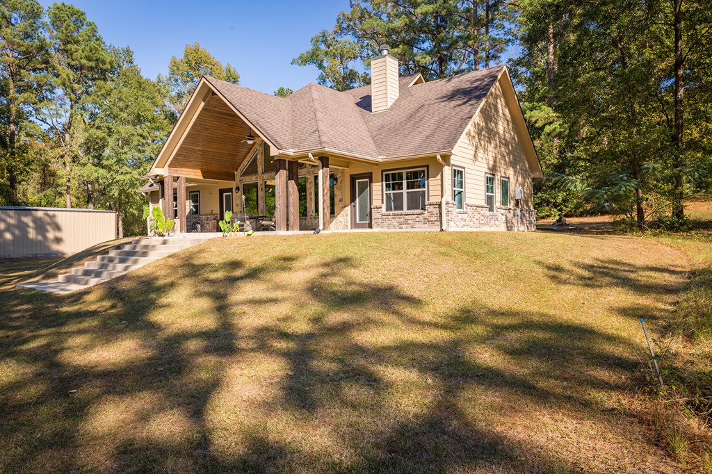 Etoile, Texas, 75944, United States, 3 Bedrooms Bedrooms, ,2 BathroomsBathrooms,Residential,For Sale,1989857