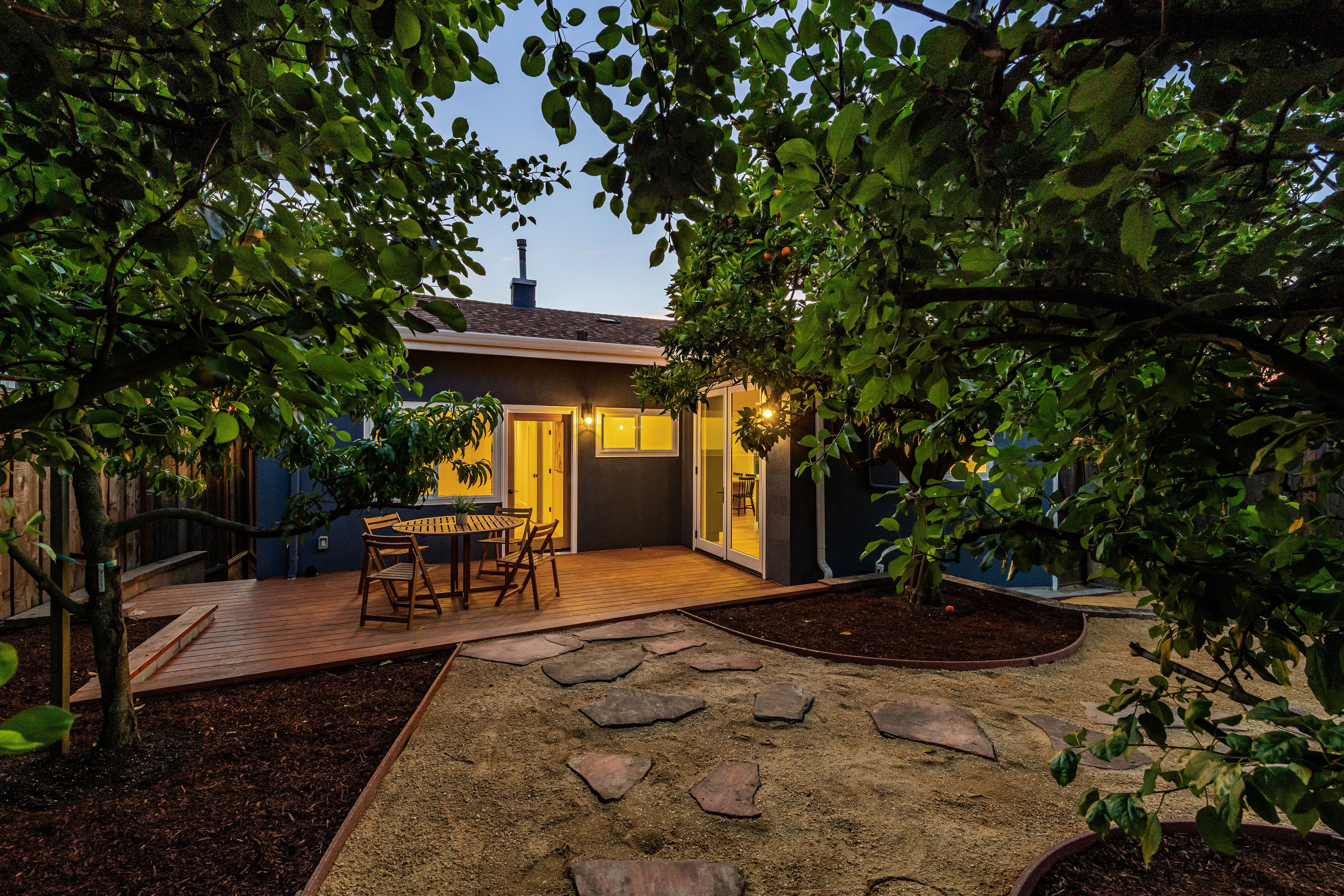  Exquisitely Renovated Craftsman in the Heart of Glenview - 物件實景